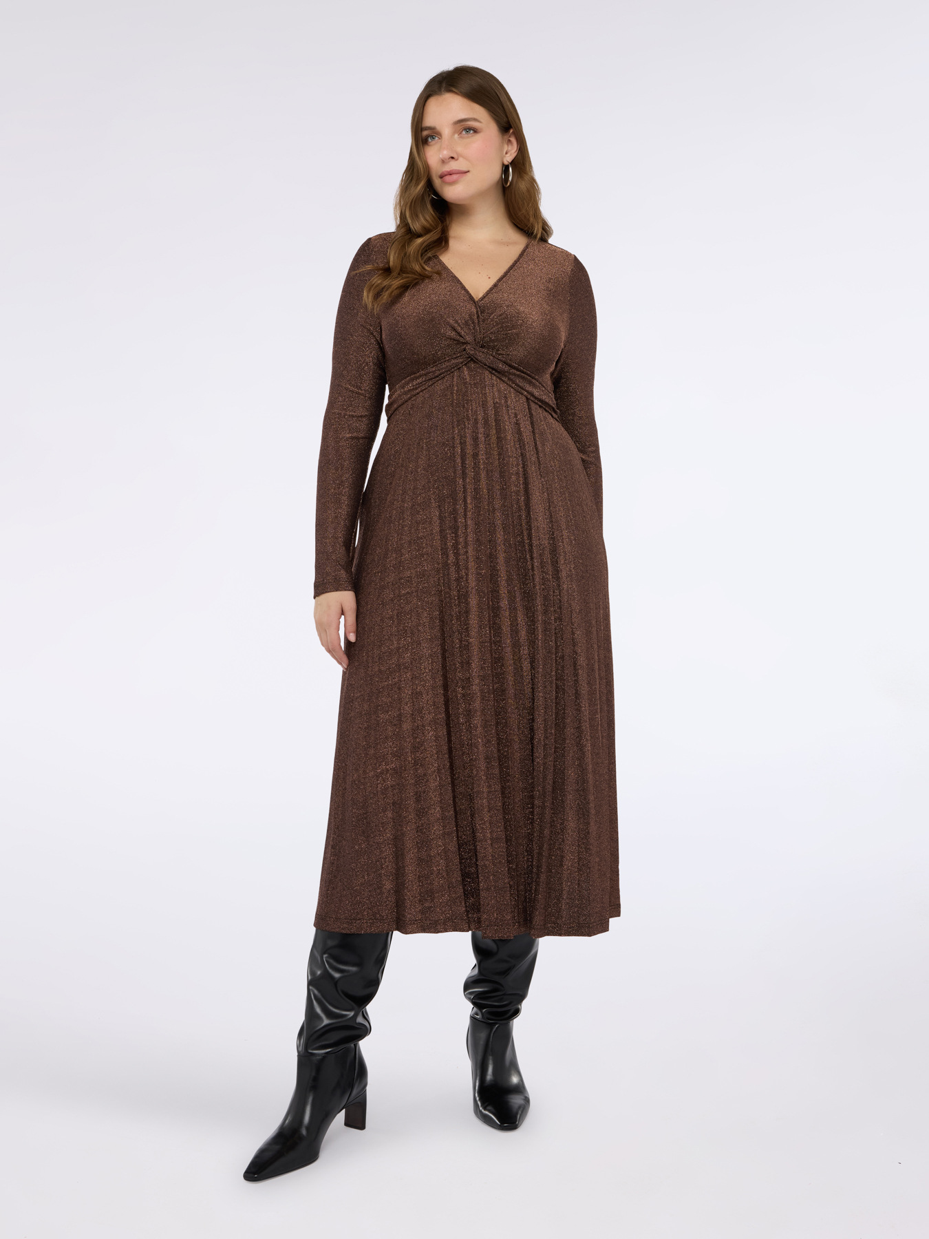 Long DREAM dress in lurex jersey with pleated skirt image number 2