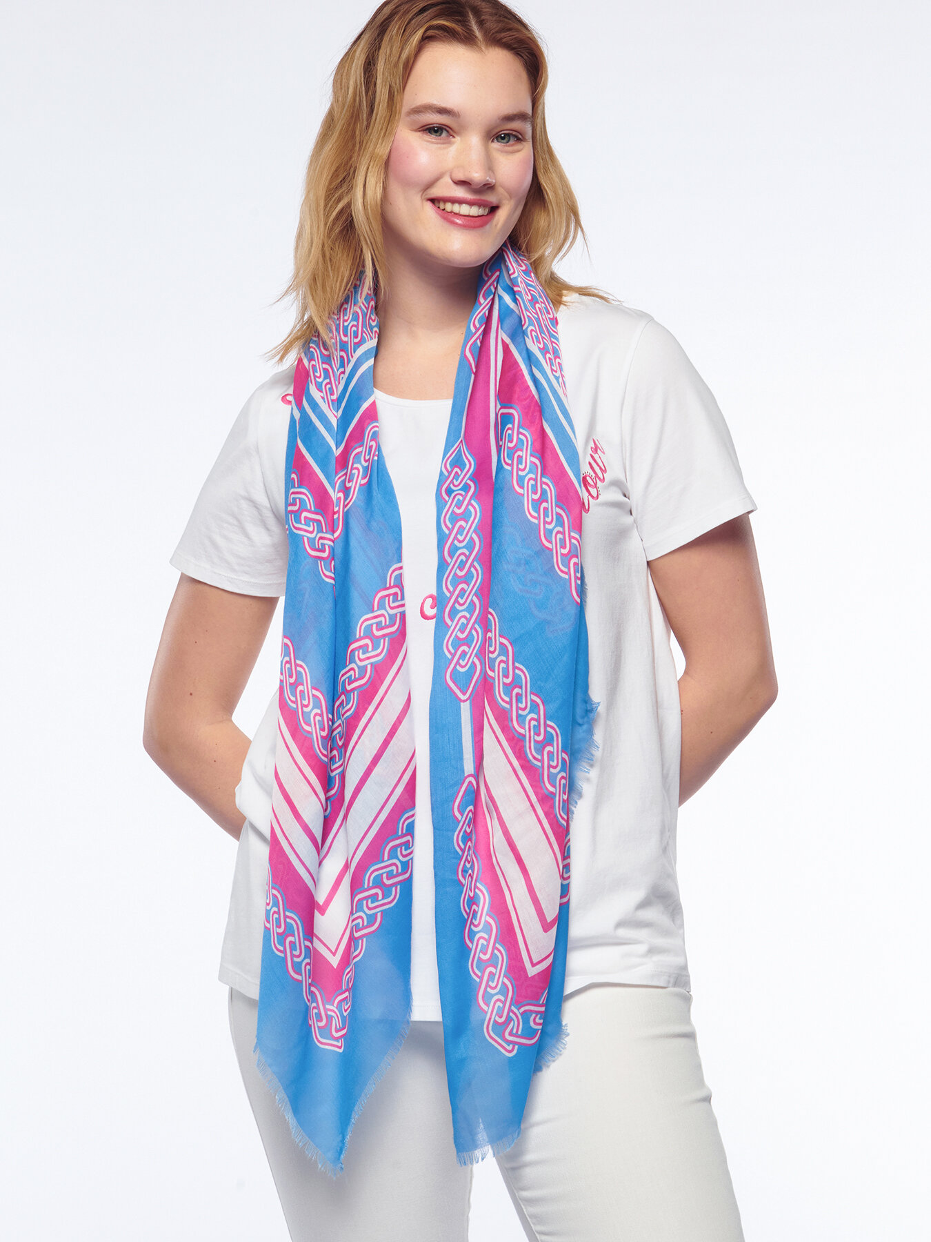 Chain print scarf image number 2