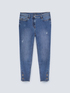 Skinny jeans with buttons at the hemline image number 4