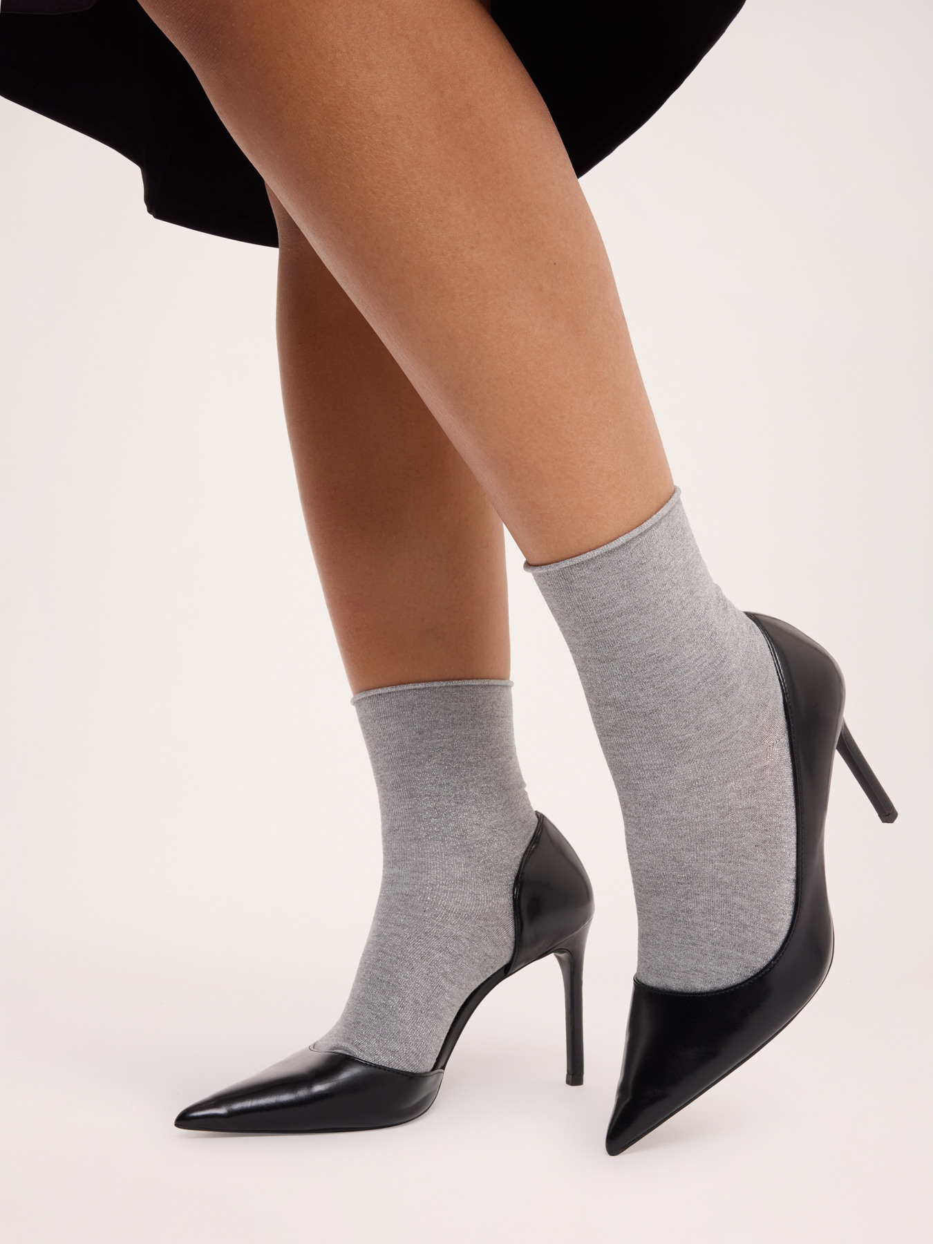 Lurex-effect socks image number 2