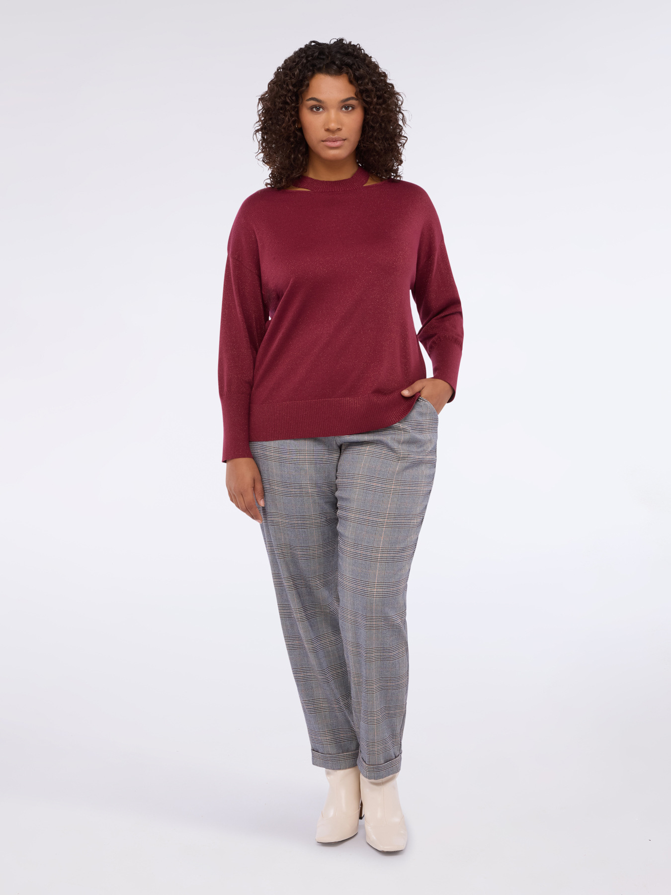 Lurex-Shirt mit Cut-Out-Details image number 3