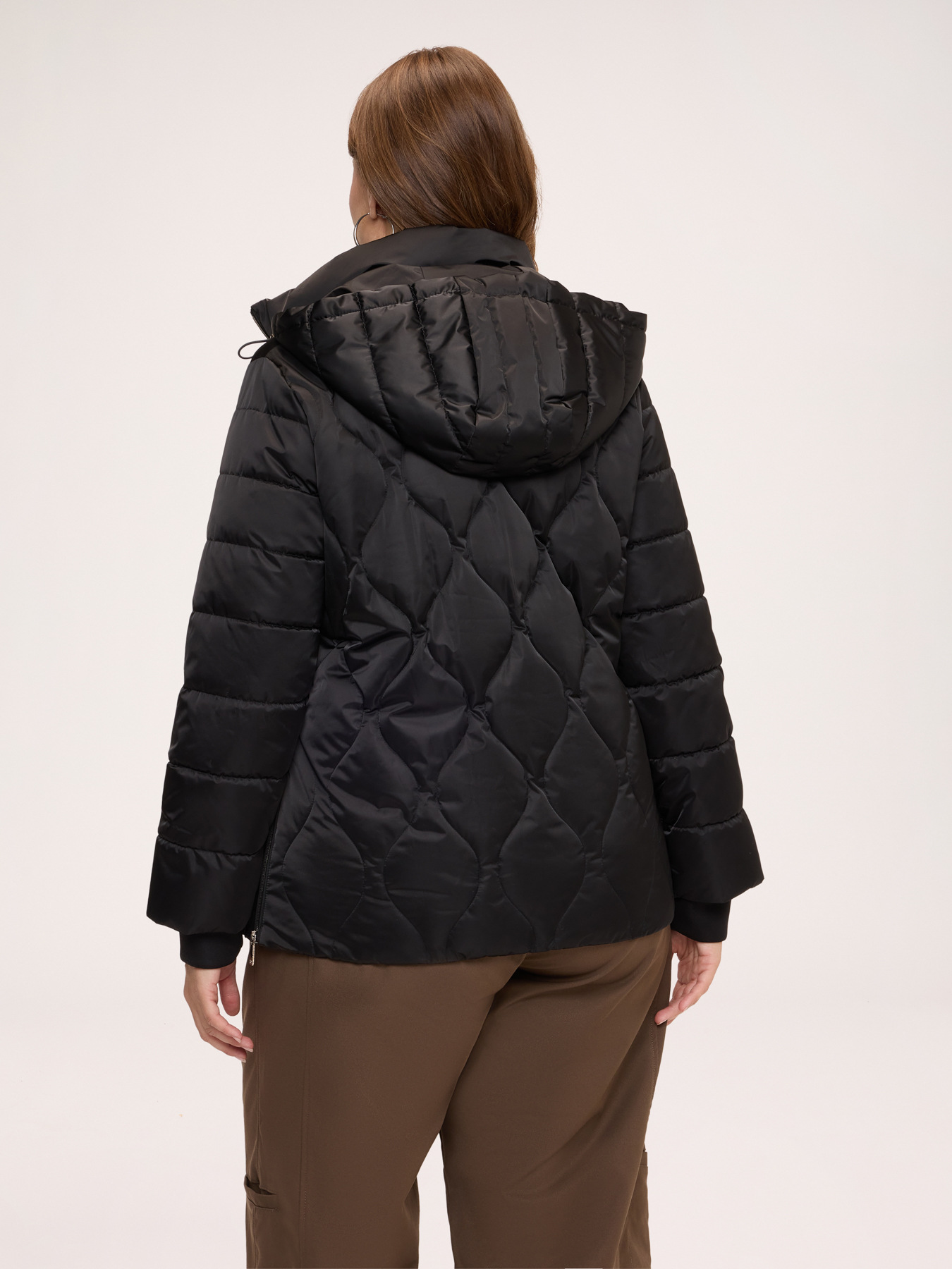 Short down jacket with removable hood image number 1
