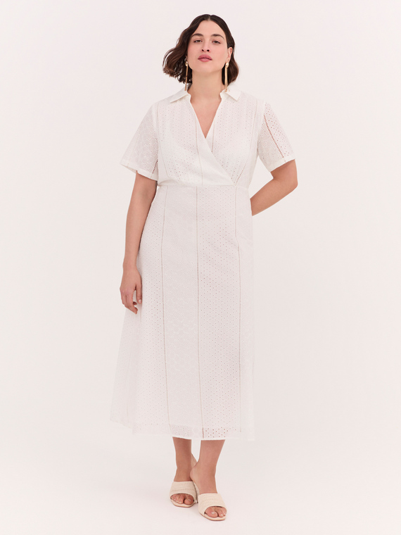 Robe ligne grecque DREAM en broderie anglaise