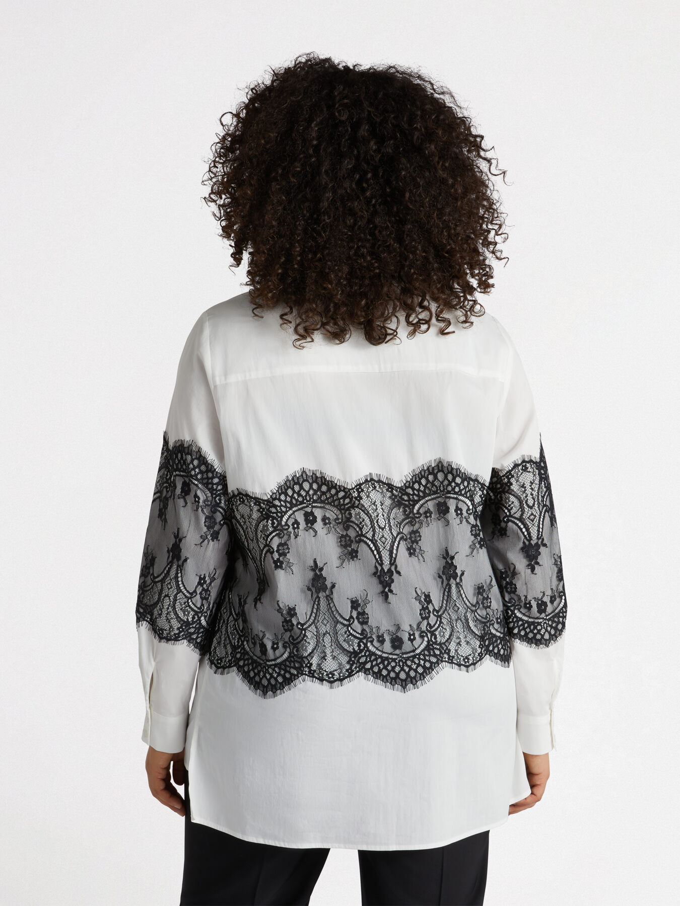 Chemise avec dentelle image number 1