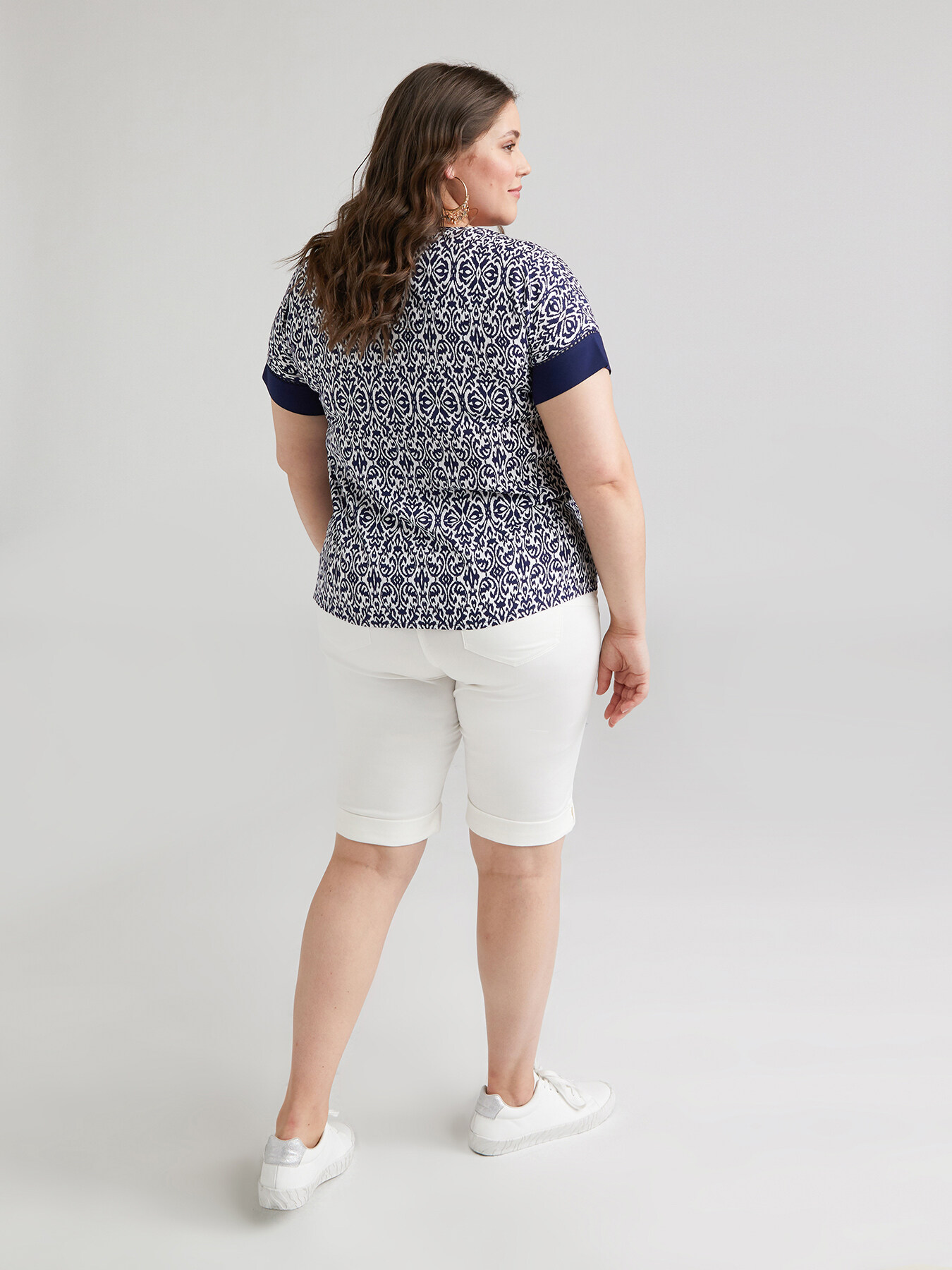 Kurze Hose aus Baumwoll-Stretch image number 1