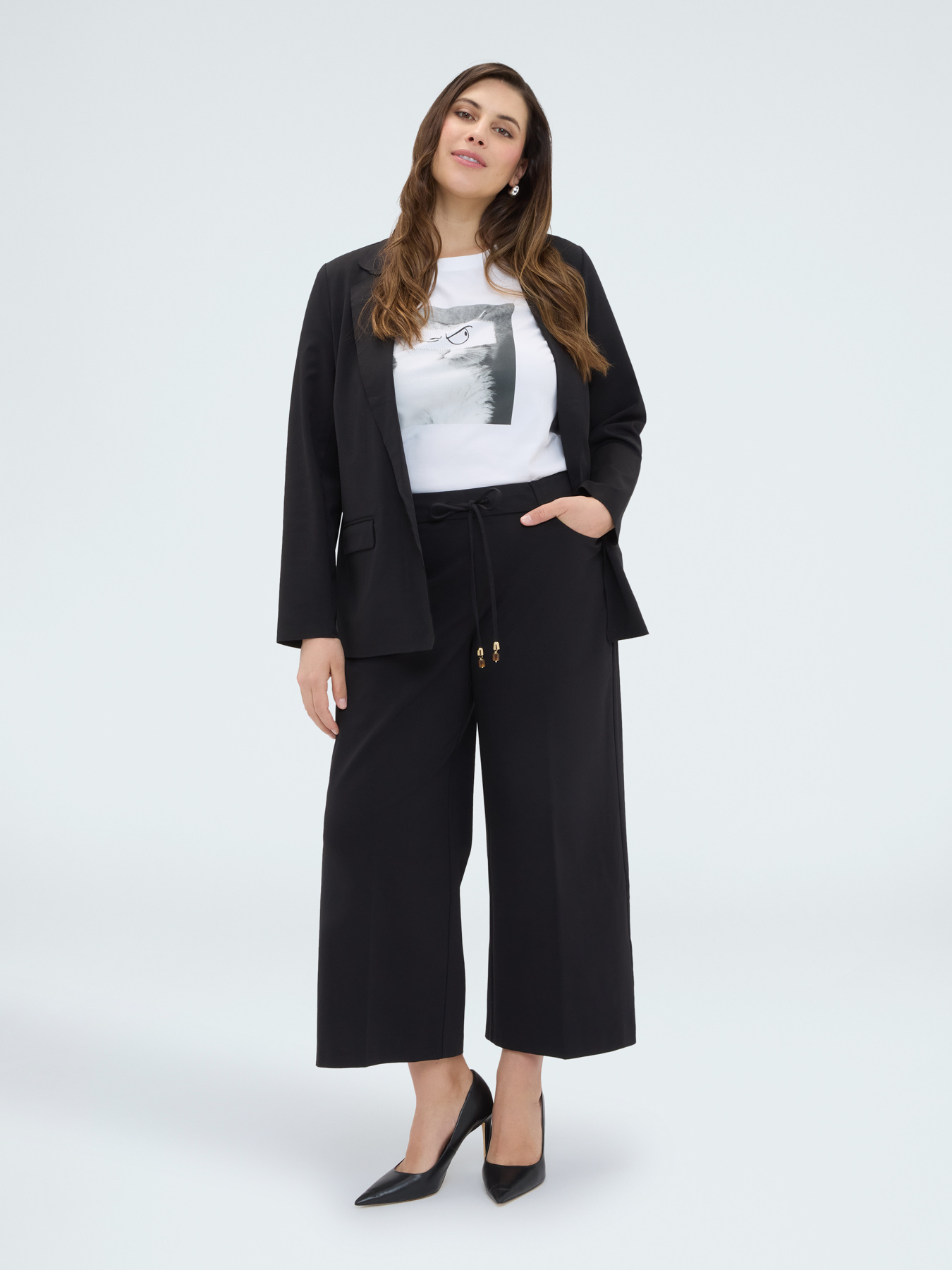 Pantalon Cropped en Point de Milan image number 2