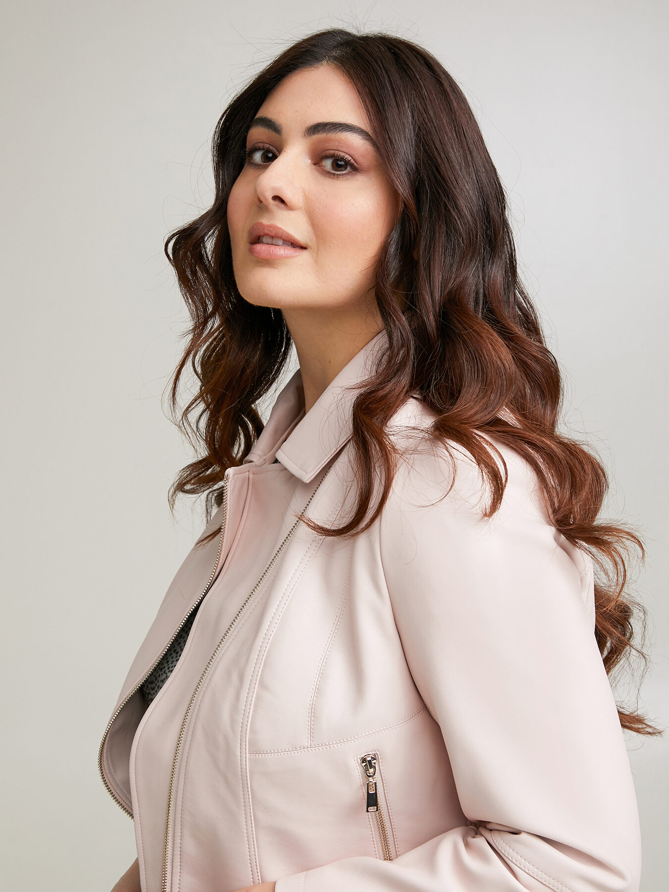 Cazadora biker de piel sint&eacute;tica image number 2