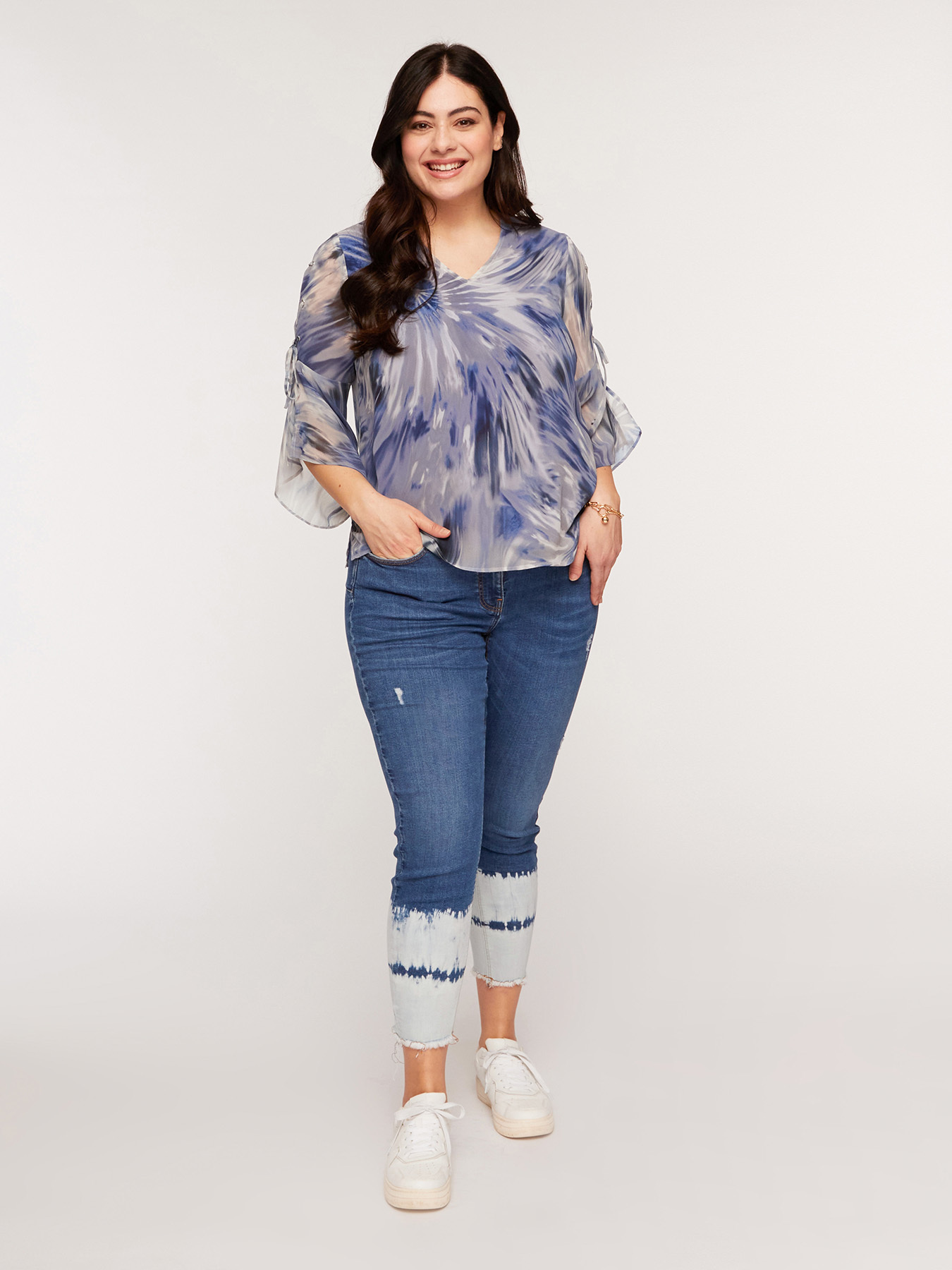 Tie-dye print blouse with strings image number 0