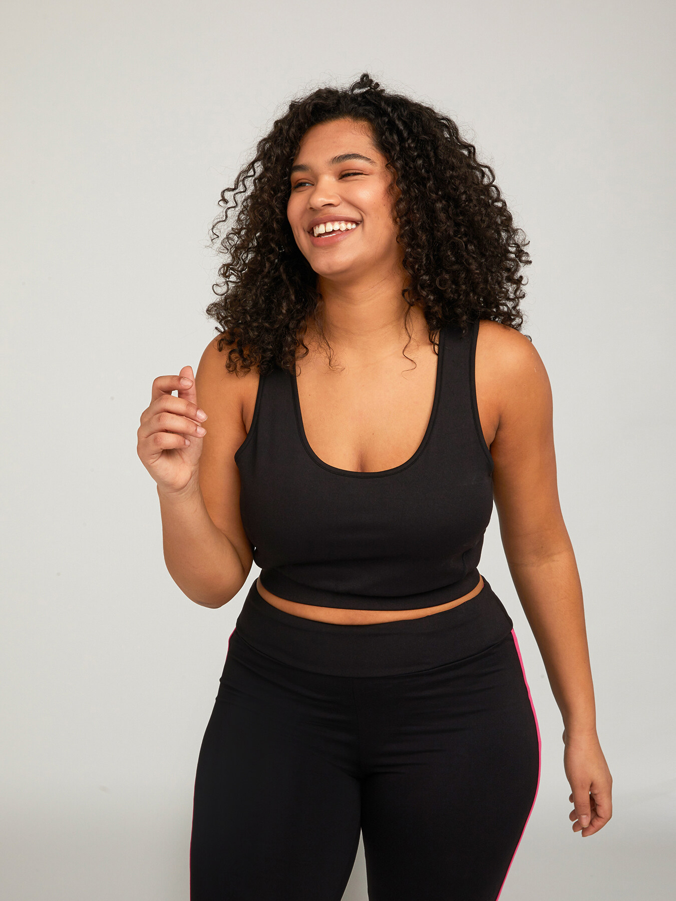 kurzes Top "GO." image number 0