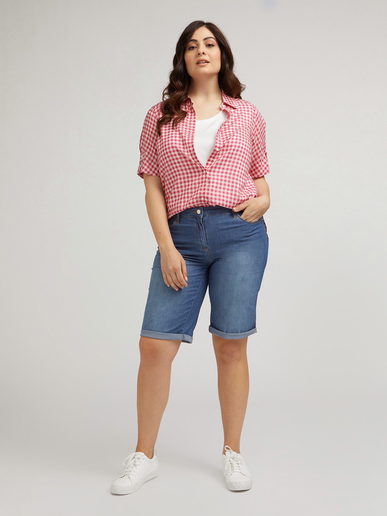 Kurze Hose aus Denim image number 2