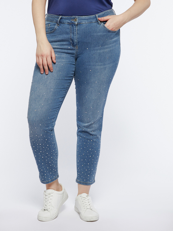 Skinny jeans with rhinestones