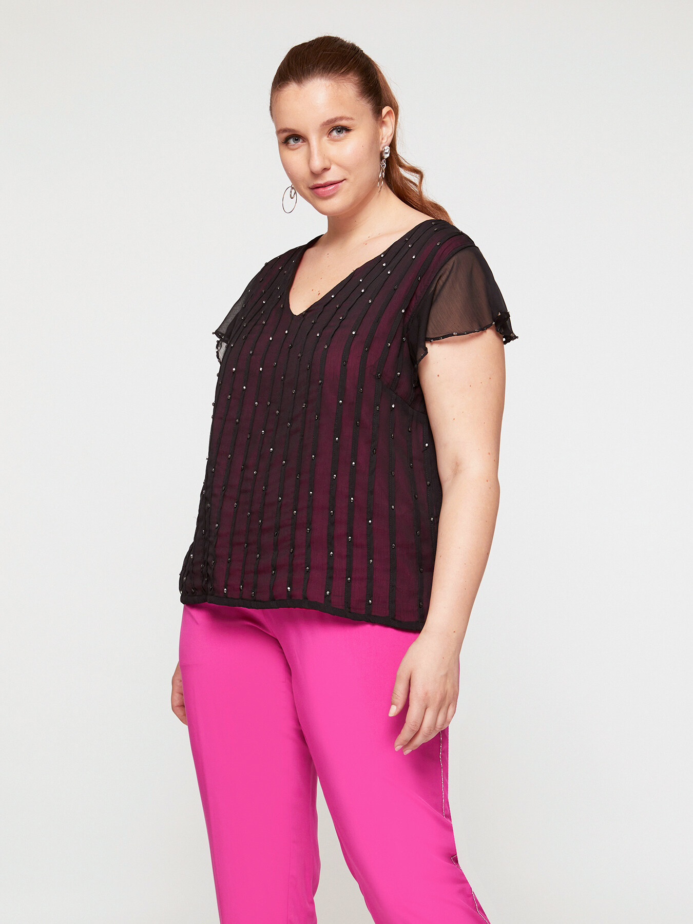 Blusa bordada image number 0