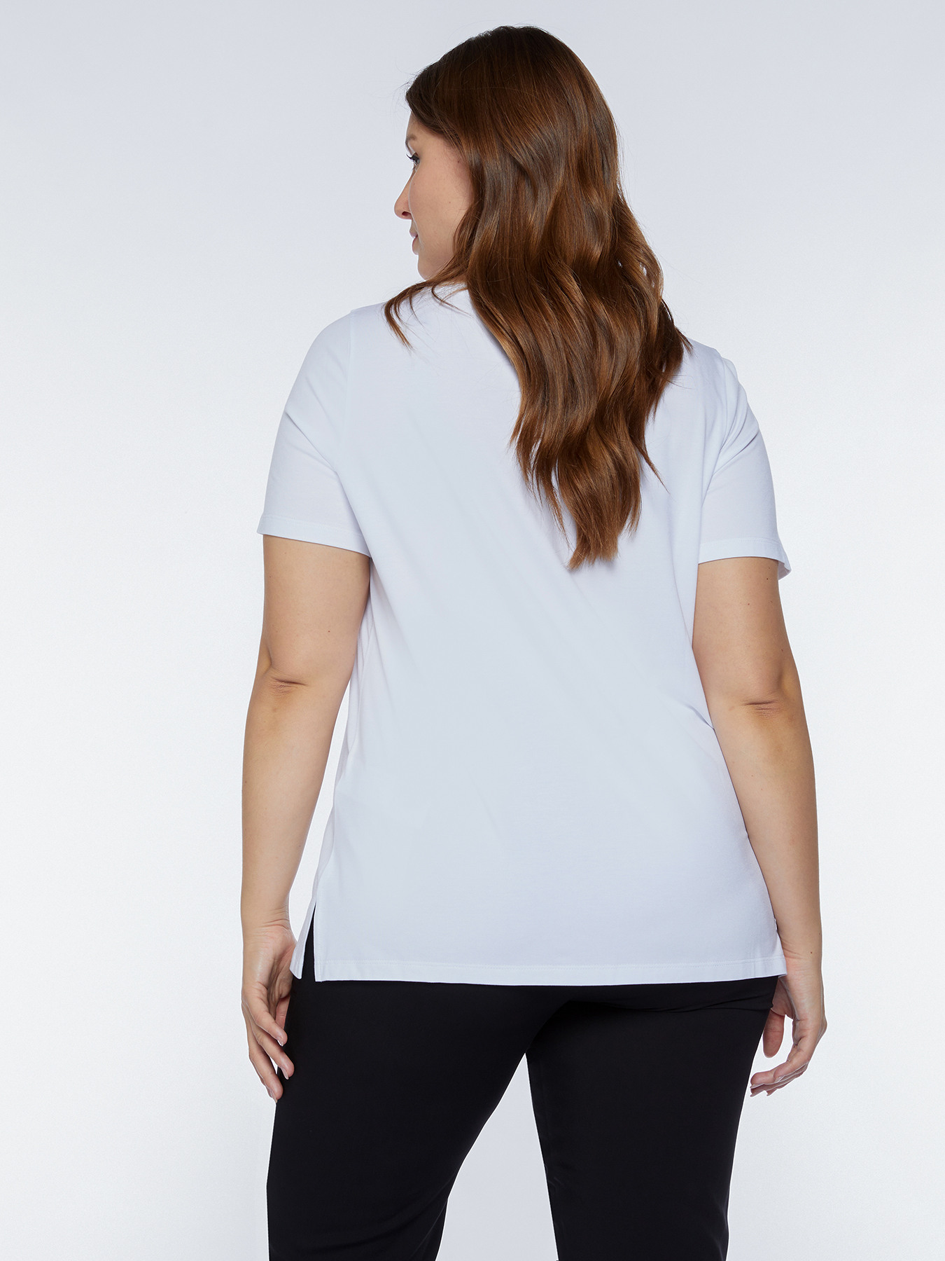 T-shirt con stampa floreale e ricamo image number 1