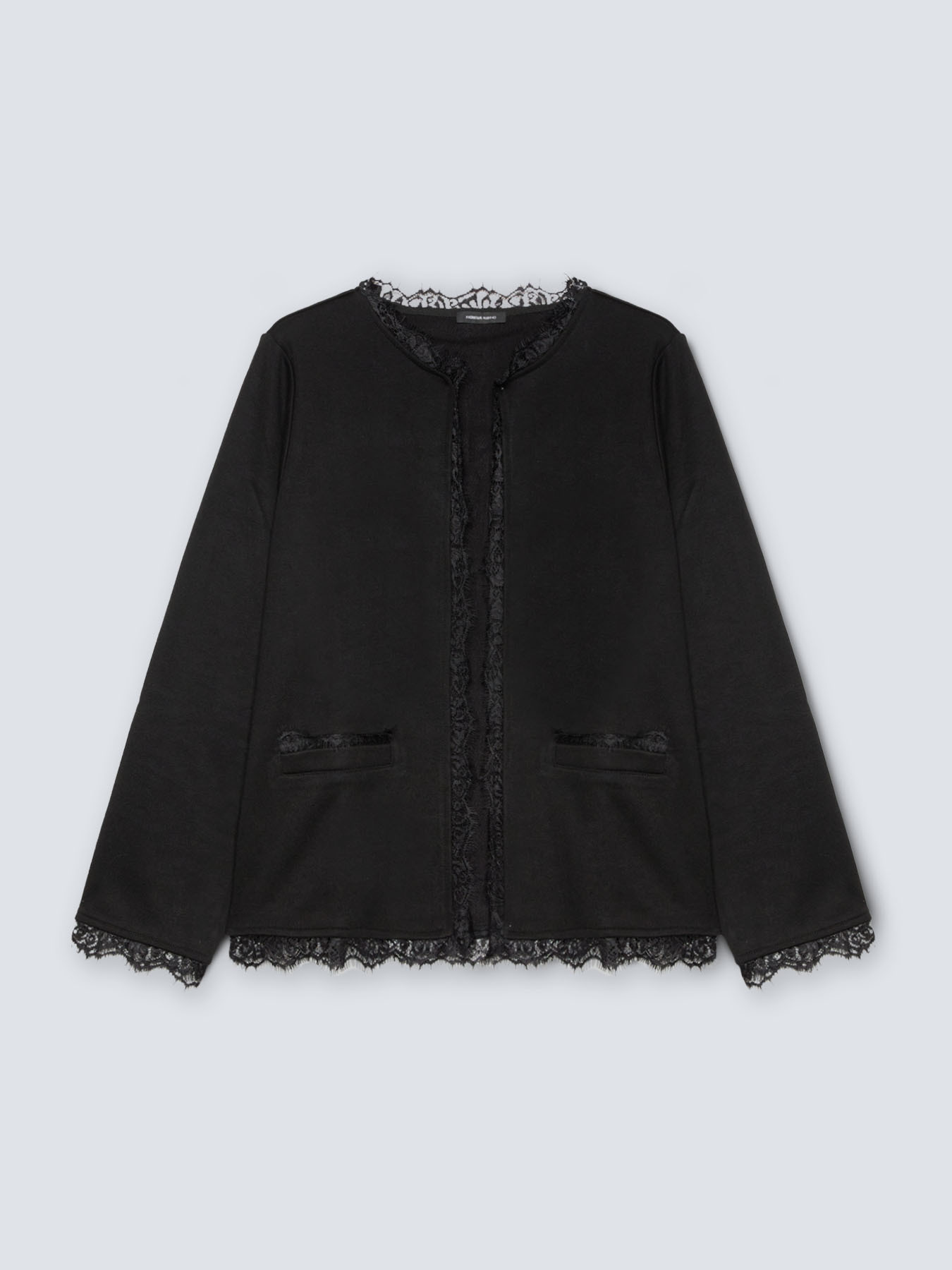 Chaqueta sudadera con encaje image number 3