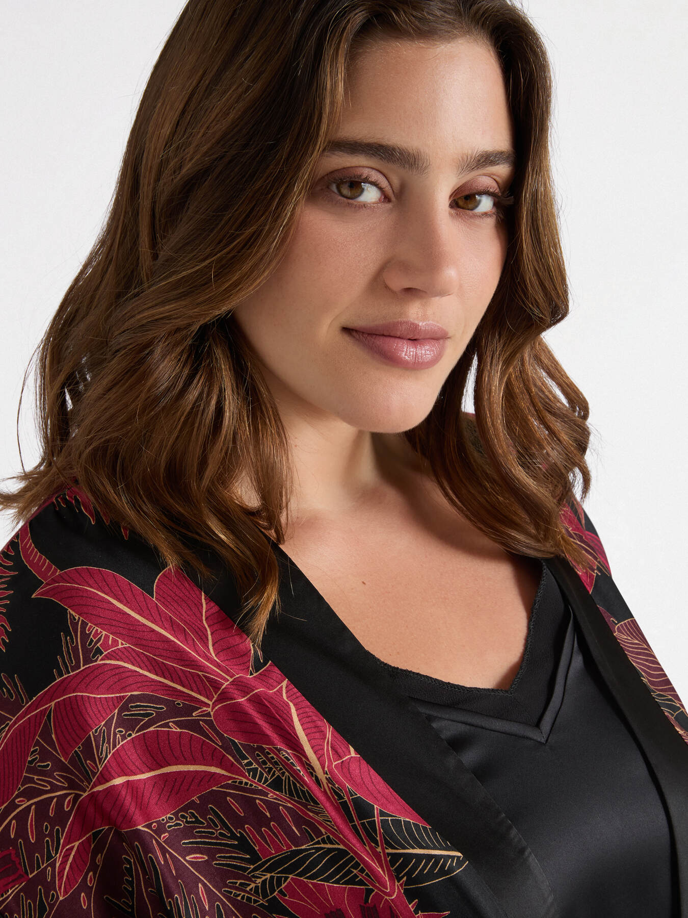 Tropical print kimono image number 3