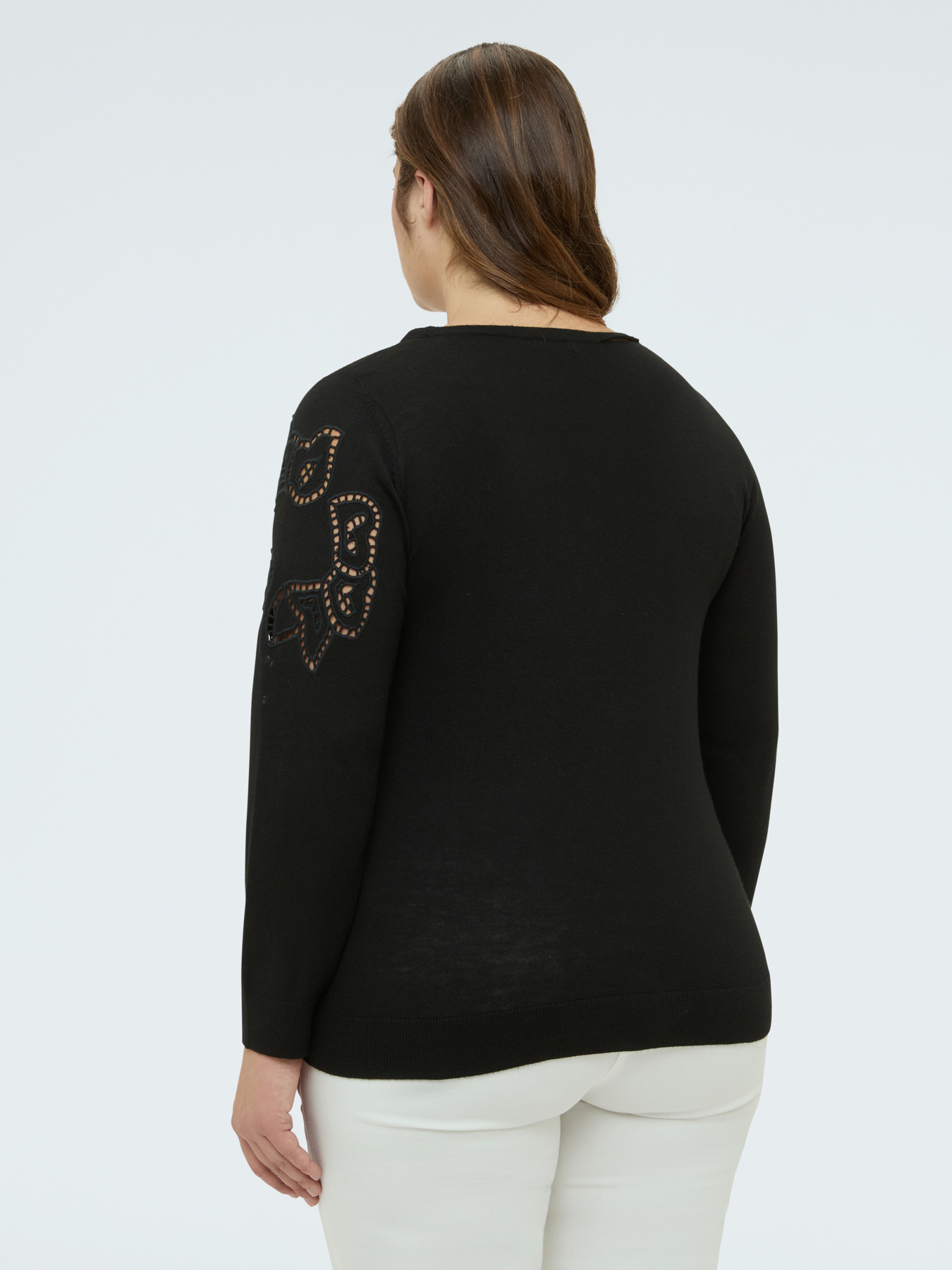 Pull avec motif ajour&eacute; image number 1