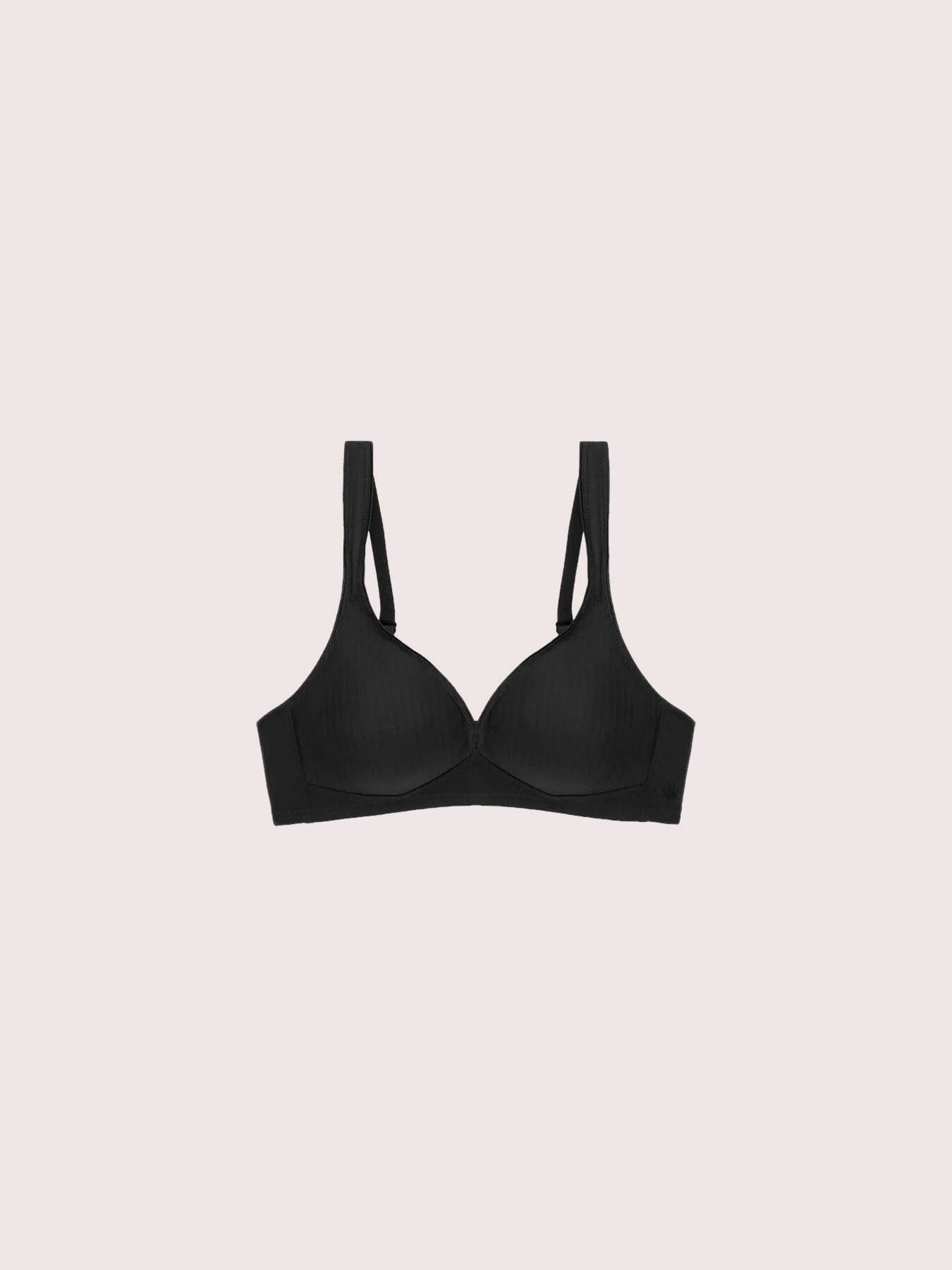 Triumph wireless bra cup E image number 0