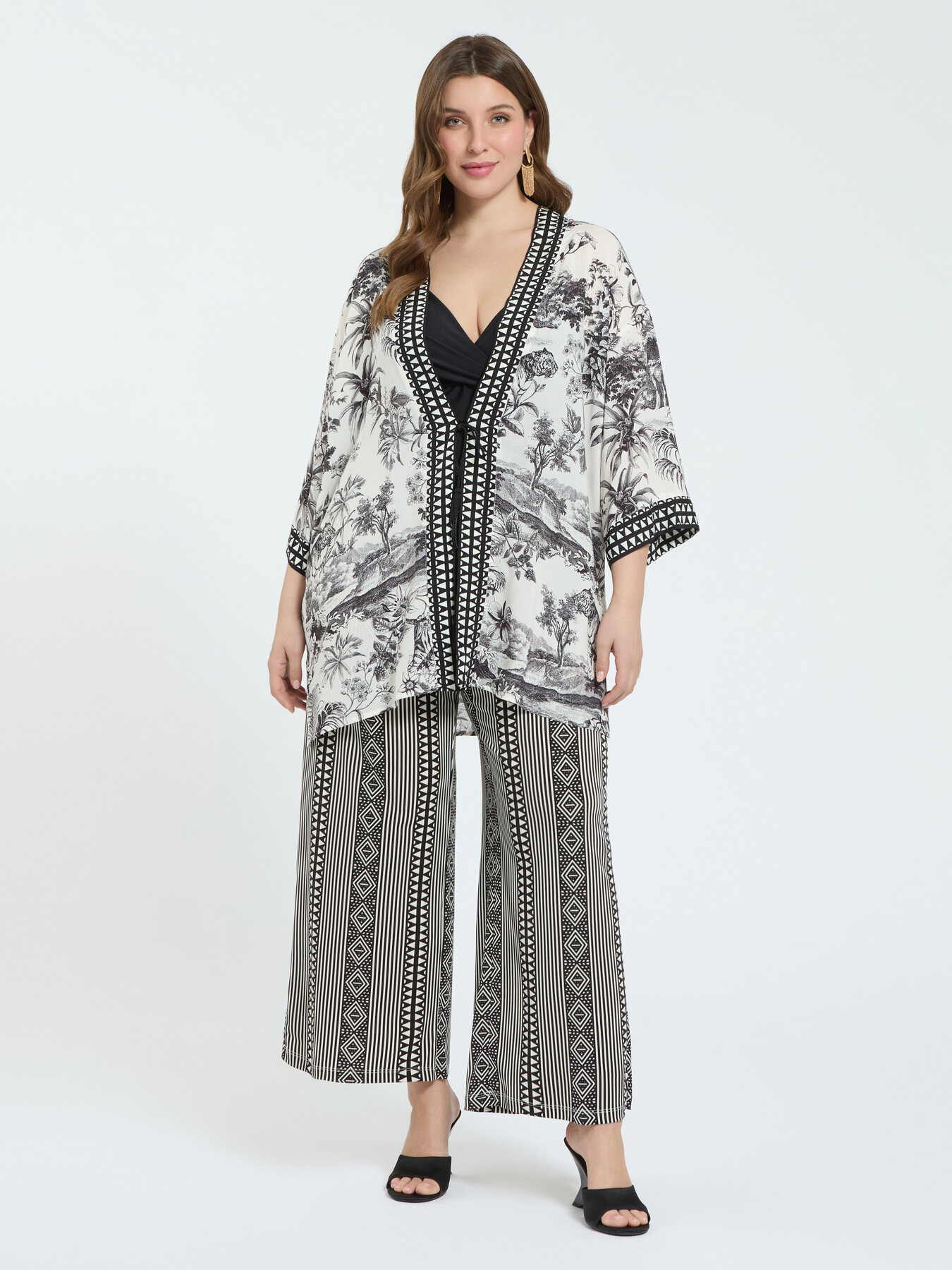 Open viscose kaftan image number 4