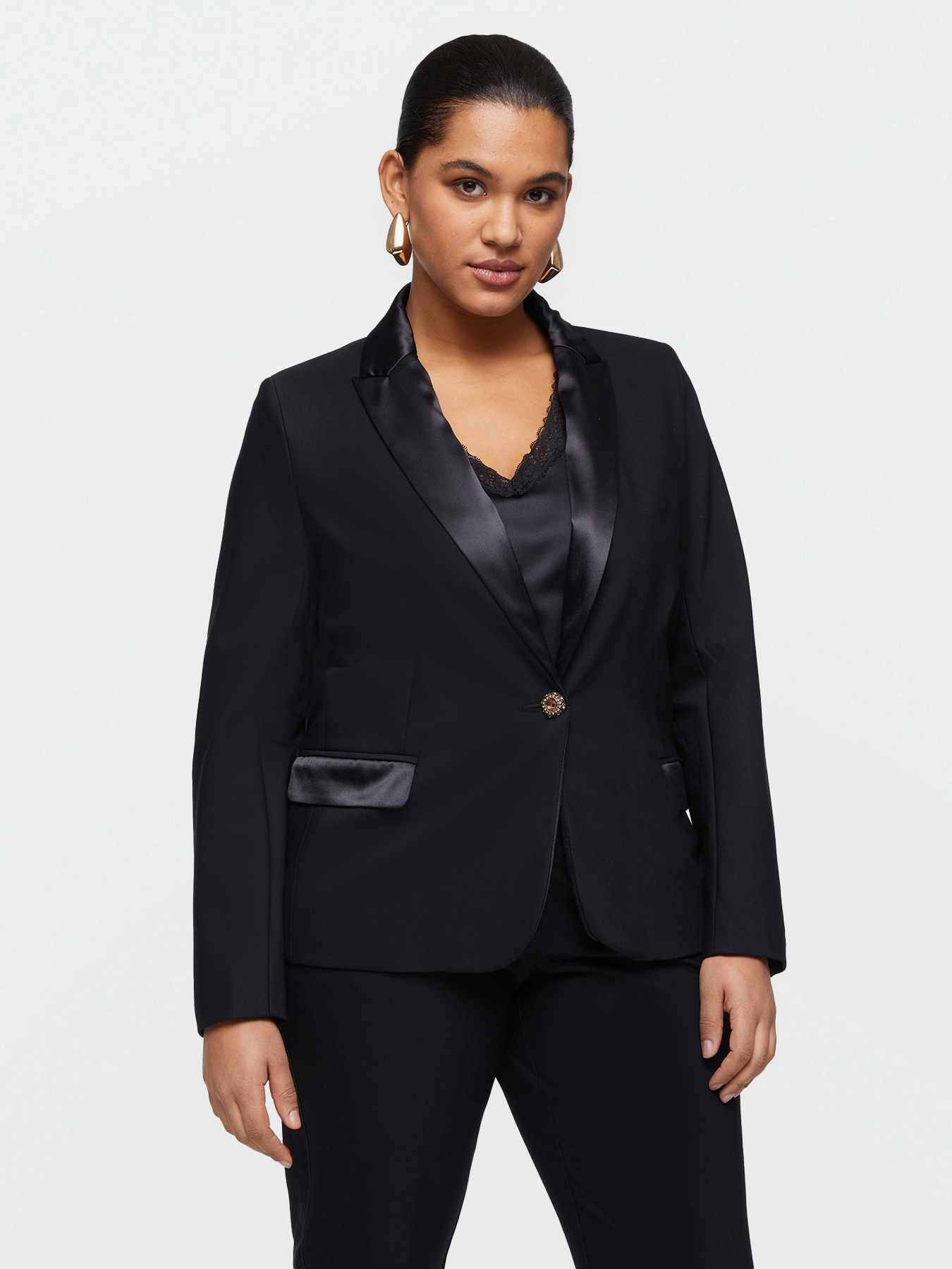 Blazer con detalles de raso image number 0