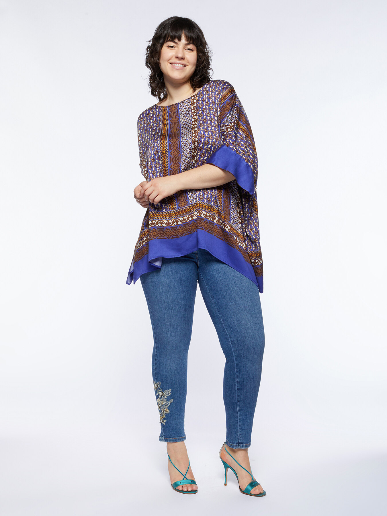 Vaqueros skinny bordados image number 2