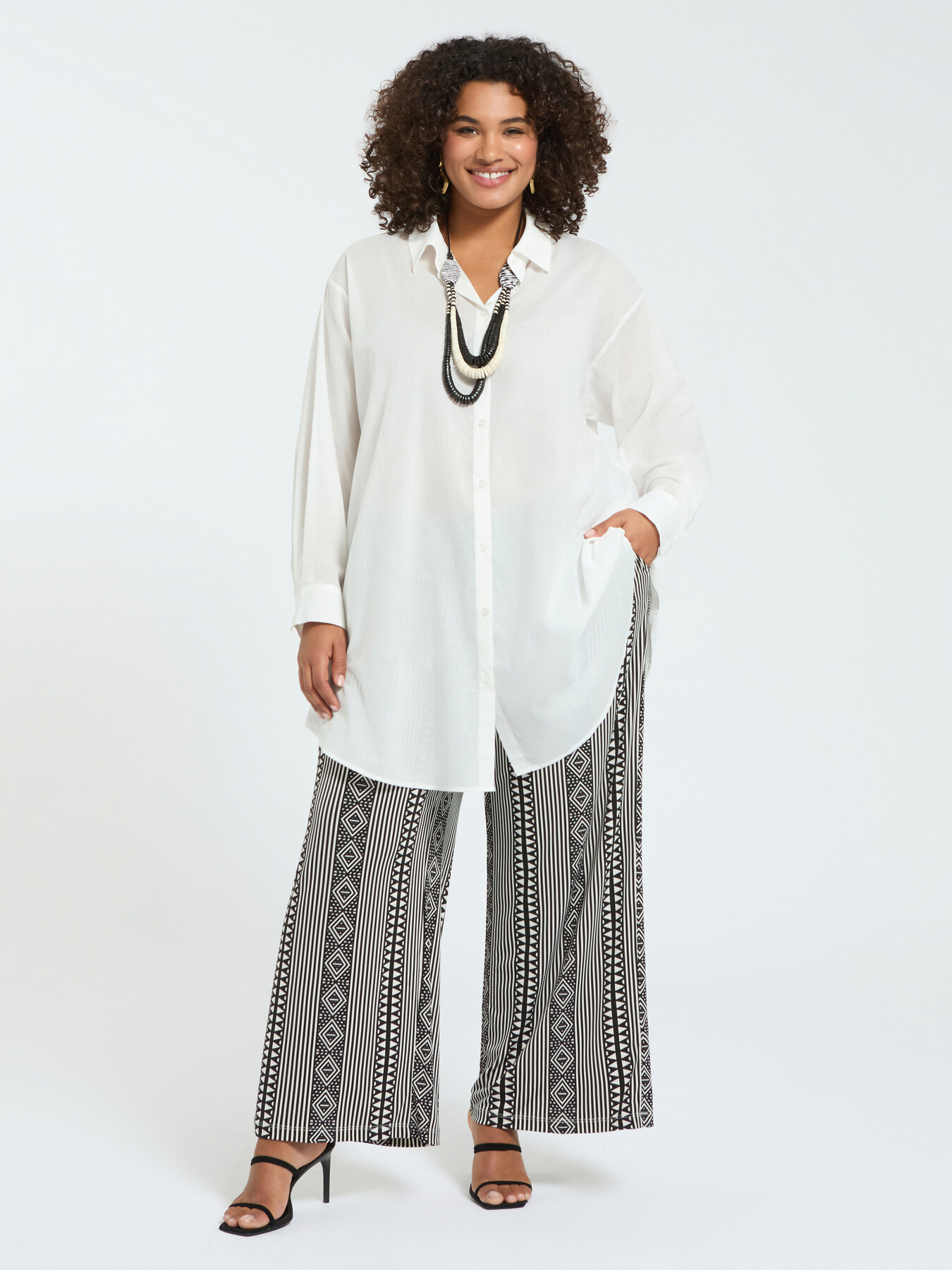 Long cotton shirt image number 3