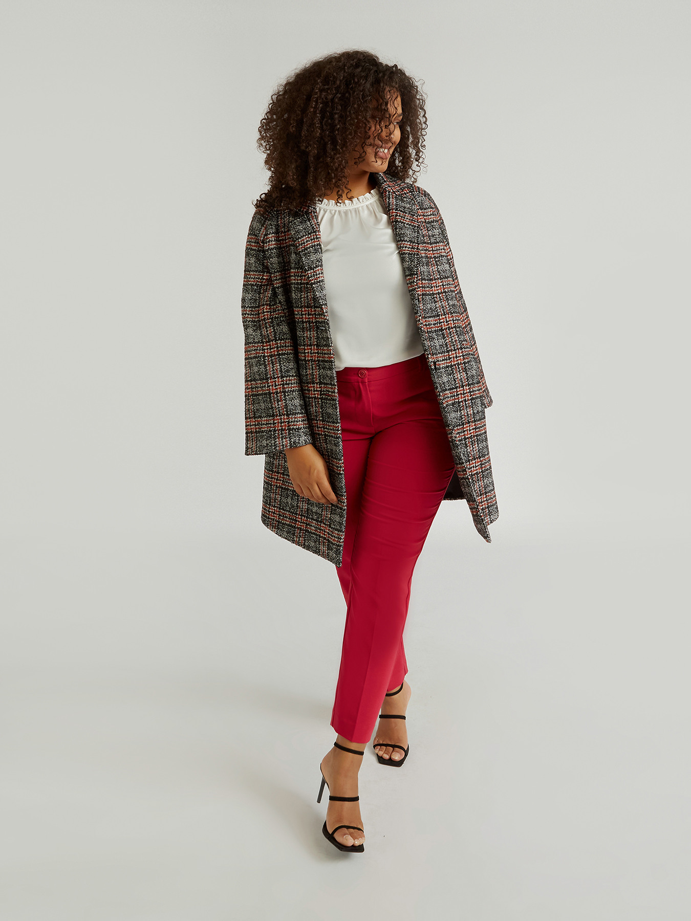 Mantel mit Moulin&eacute;-Muster image number 3