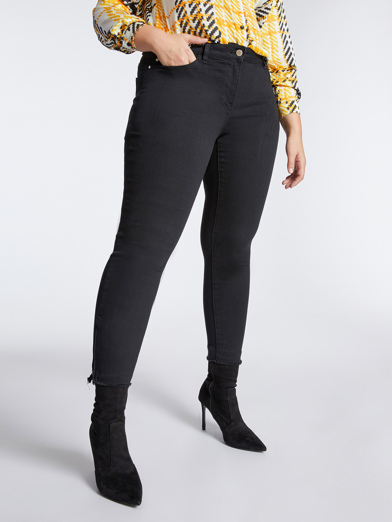 Jeans skinny Giada #livefree con zip al fondo image number 2