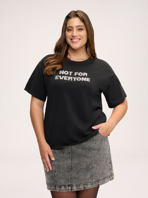 Oversized T-shirt with print and appliqu&eacute;s