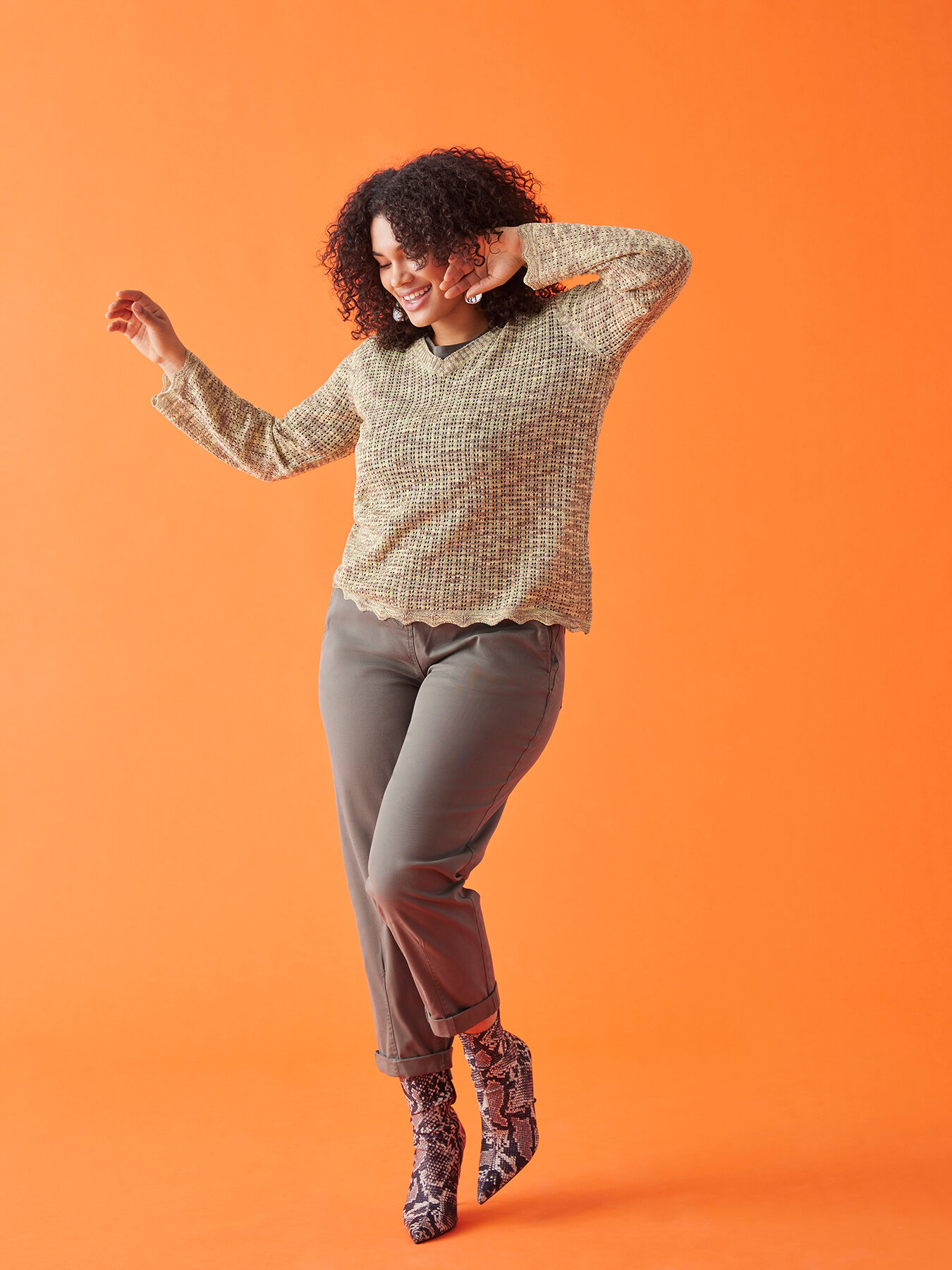 M&eacute;lange V-neck sweater image number 0