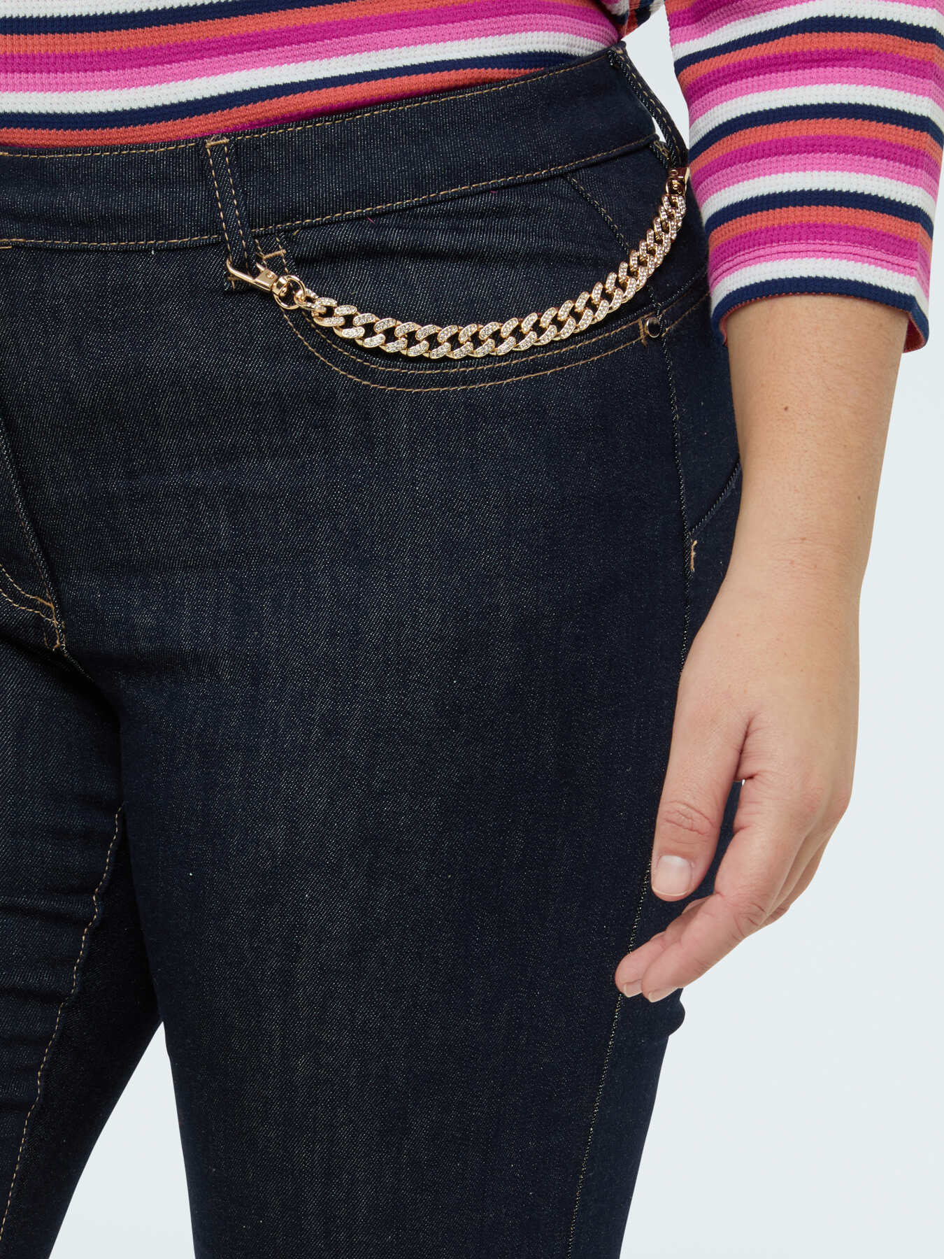 Kick Flare Jeans with decorative chain image number 2