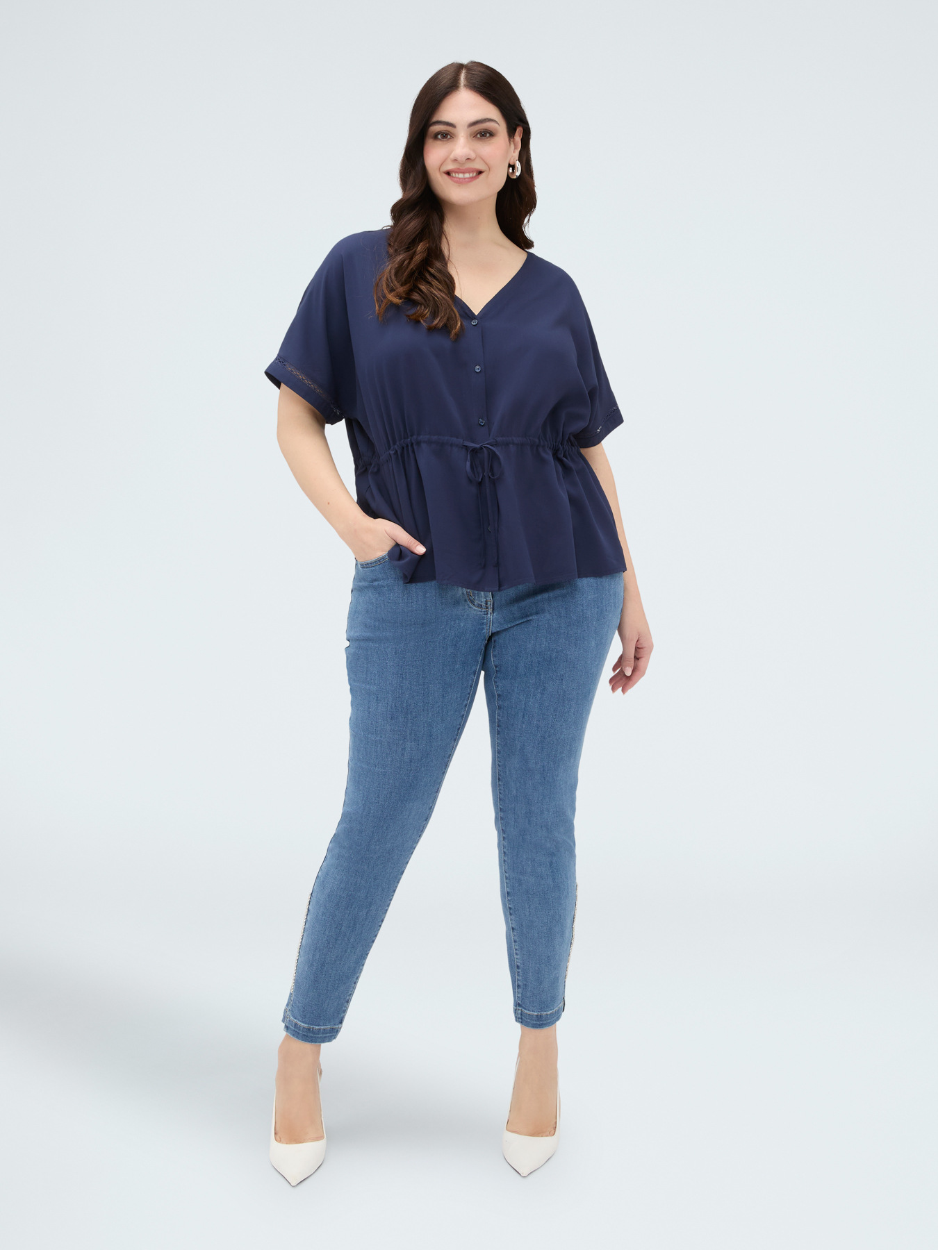 Jean Skinny avec application lumineuse image number 3