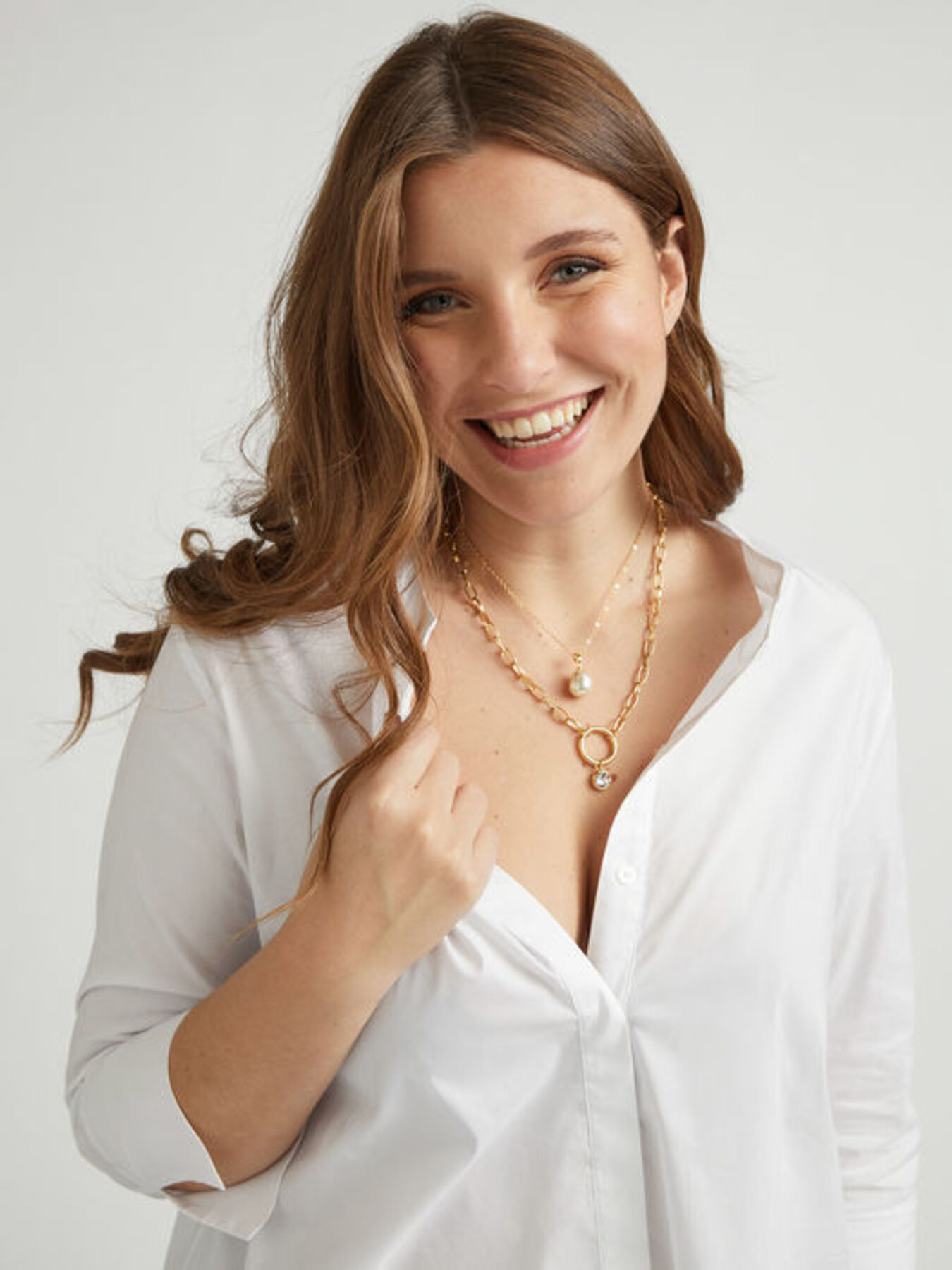 Doppelreihige Kette in Kettenform mit Perlen image number 0