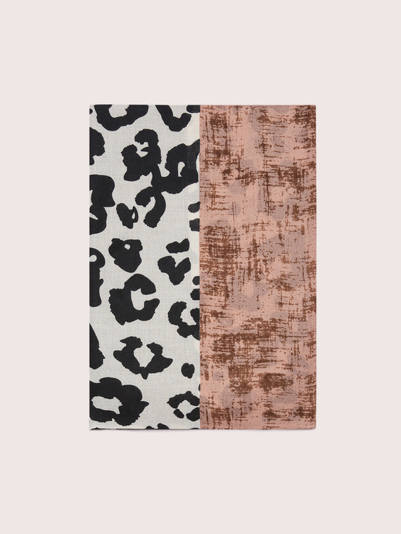 Schal mit Animalier-Print