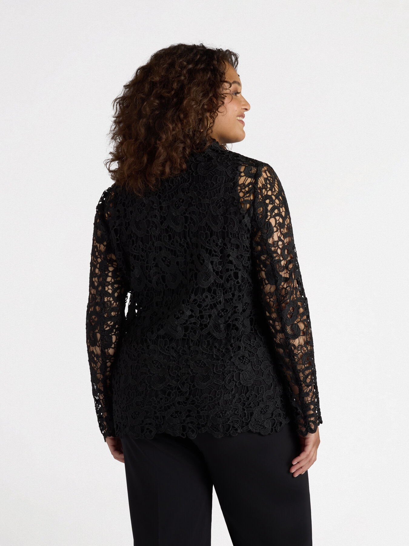 Blazer en dentelle image number 1