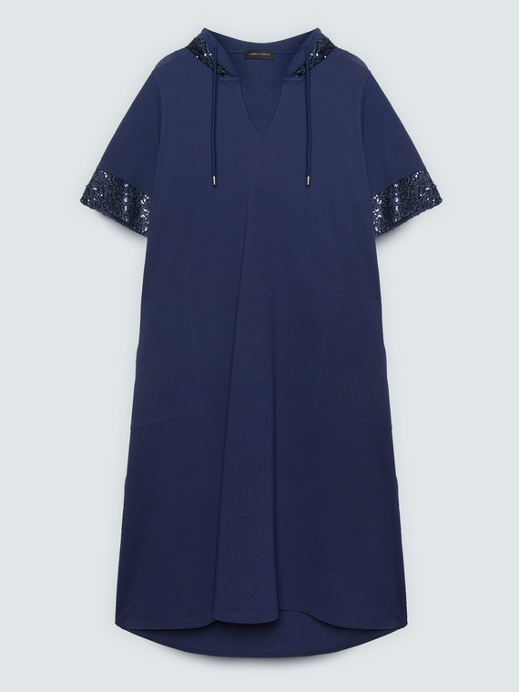 Oversized jersey dress with sequins