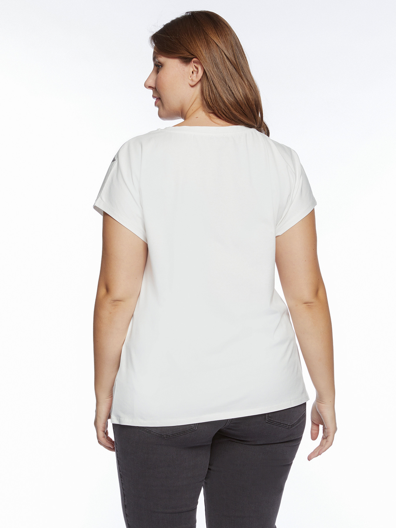 Camiseta con estampado de encaje image number 1