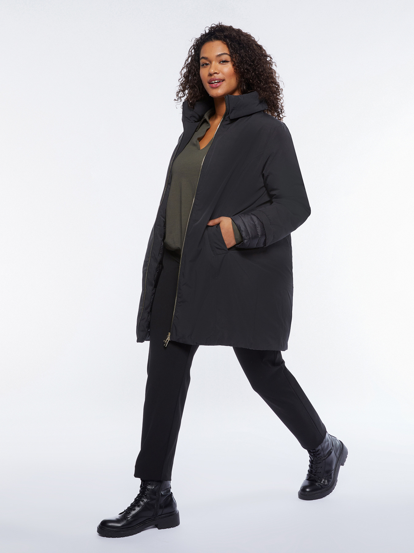 Piumino con parti trapuntate image number 0