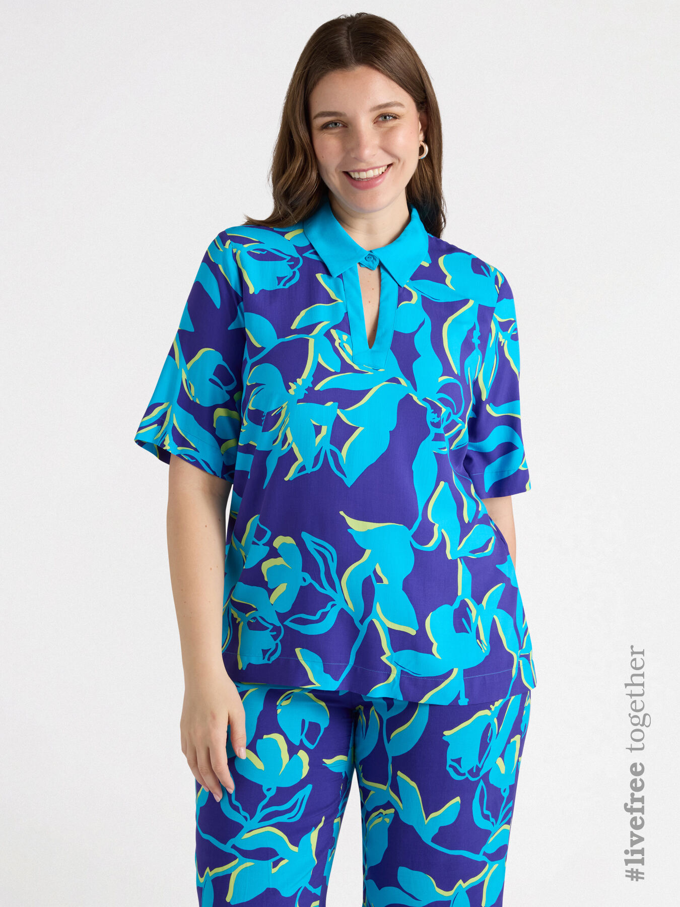 Blusa floreale in viscosa LENZING&trade; ECOVERO&trade; image number 0