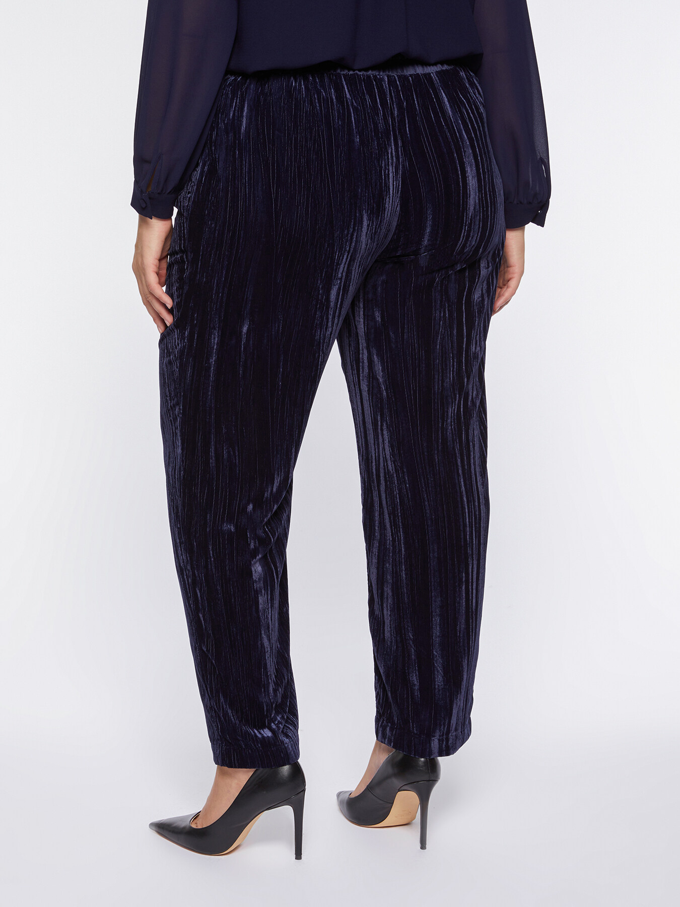Pantaloni eleganti in velluto crinkle image number 1