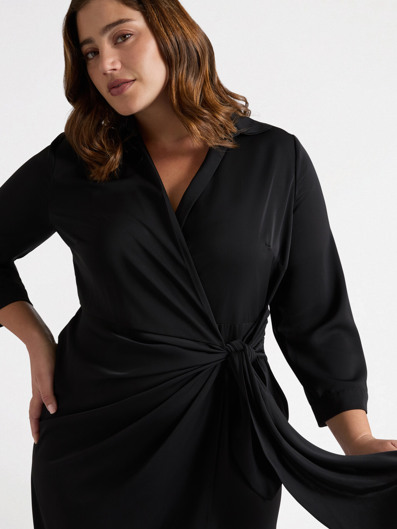 Vestito a portafoglio - JOY image number 3