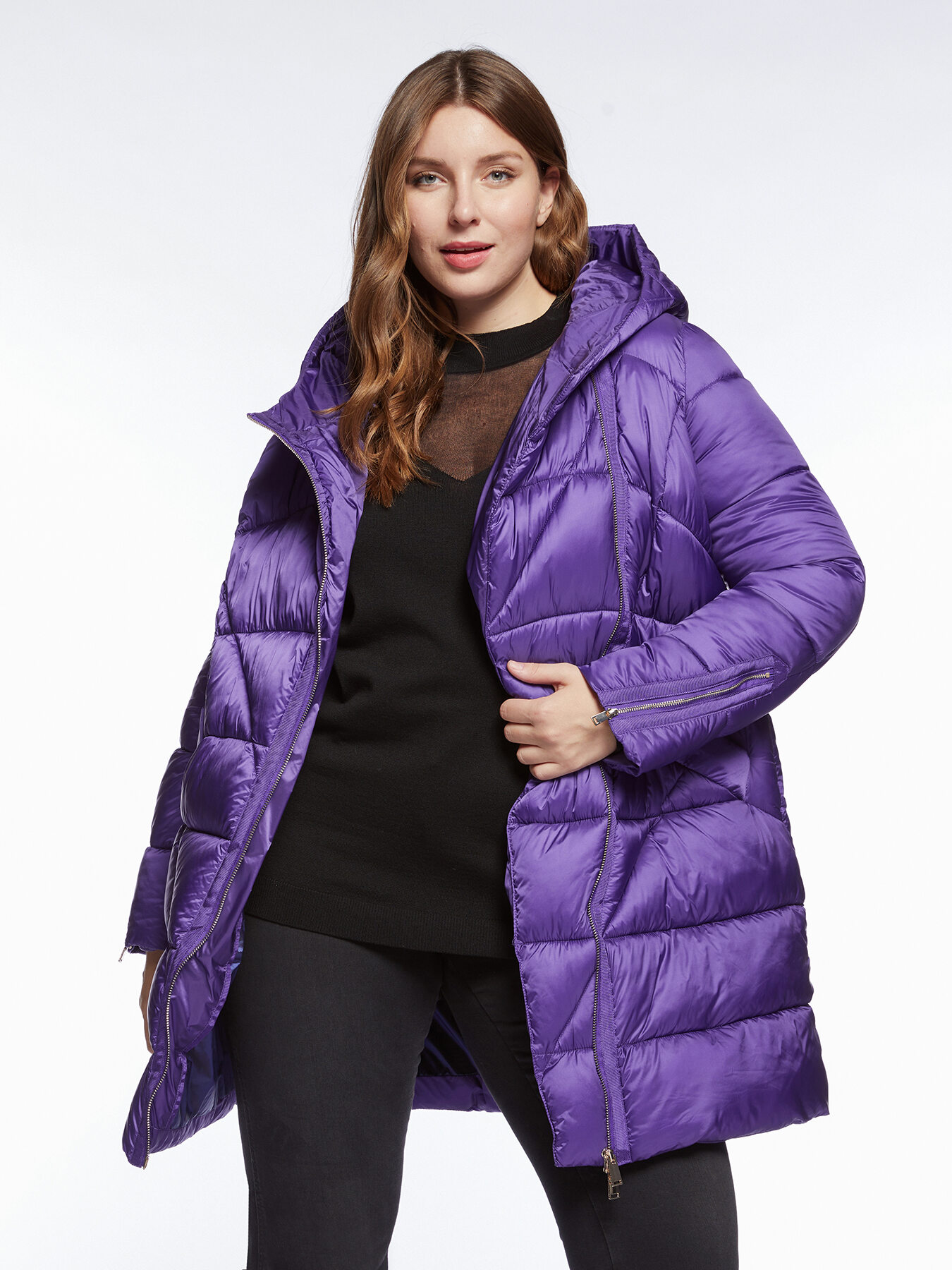 Piumino con chiusura asimmetrica image number 2