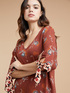 Kleid aus Georgette mit Kaschmir-Aufdruck image number 2