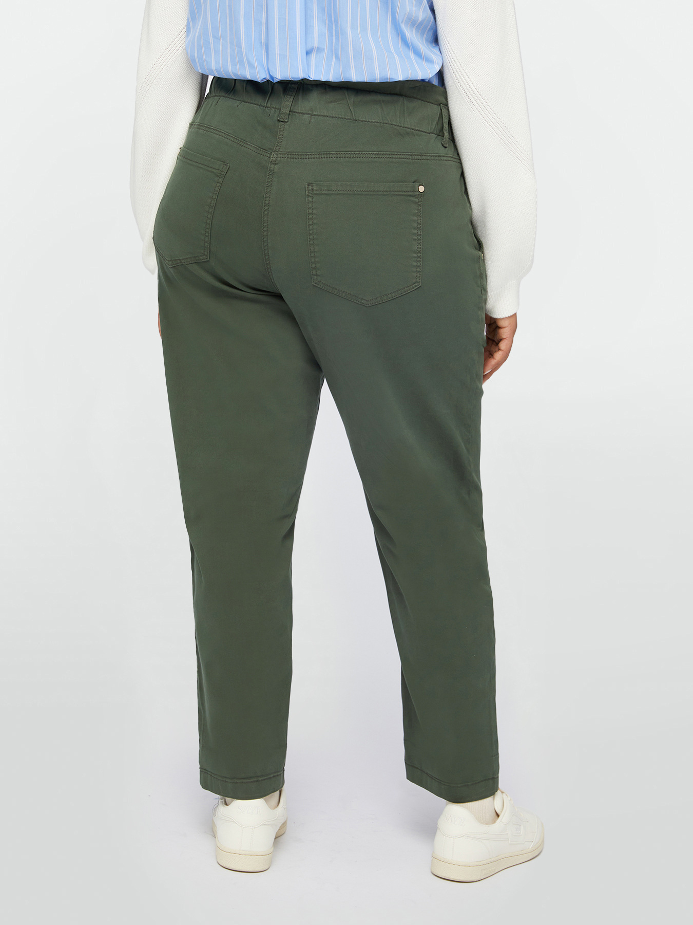 Balloon model trousers image number 1