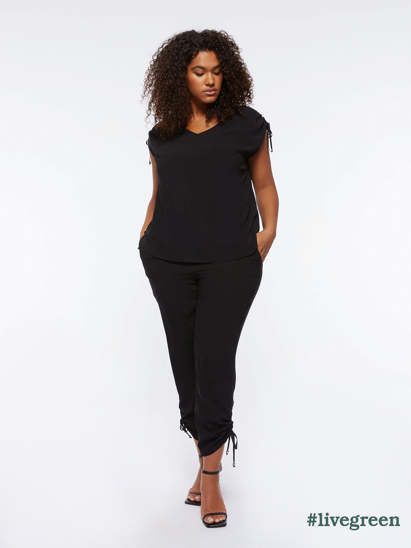 Blouse en viscose avec cordons image number 2