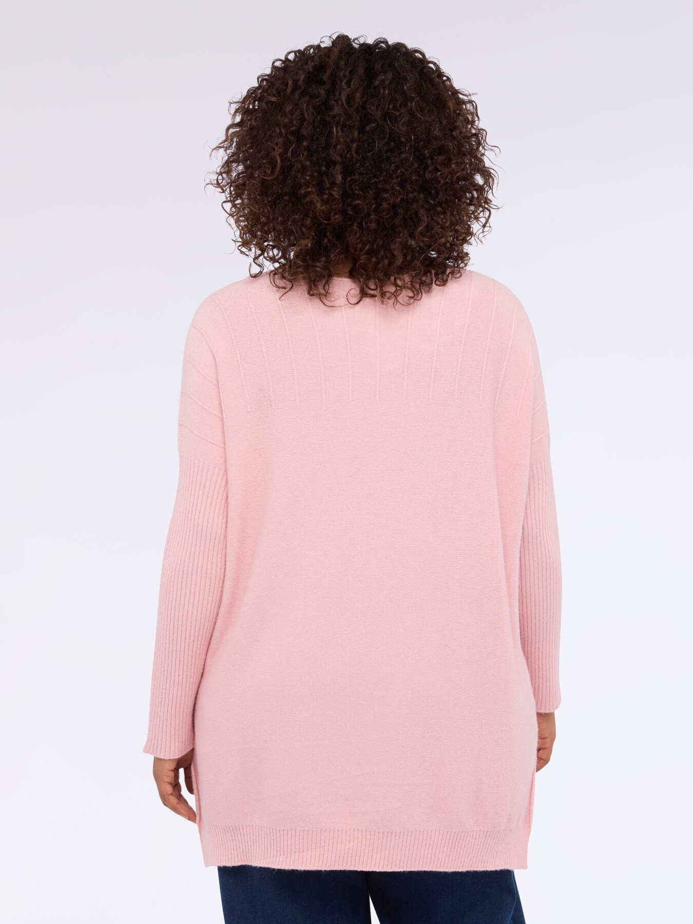 Pull long avec encolure bateau image number 1