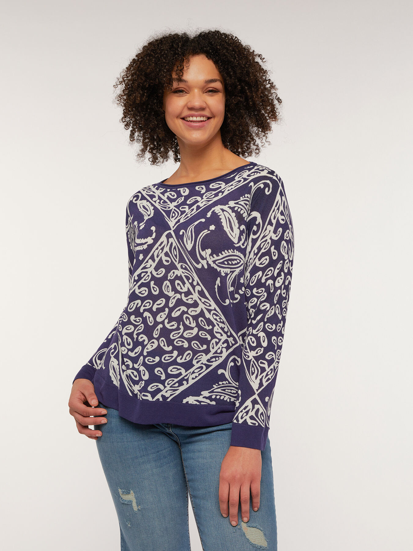 Printed sweater image number 0