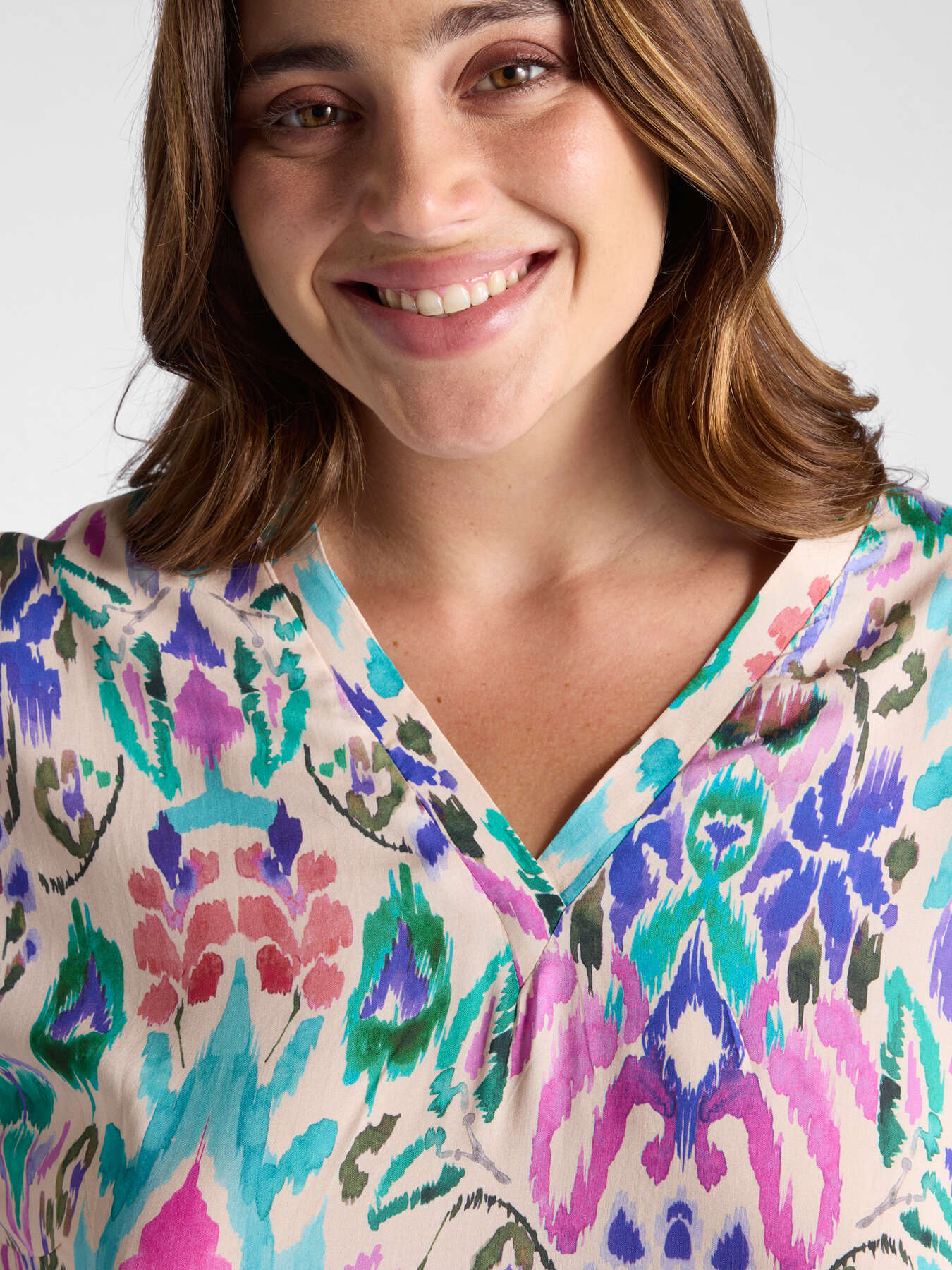 Printed blouse image number 3