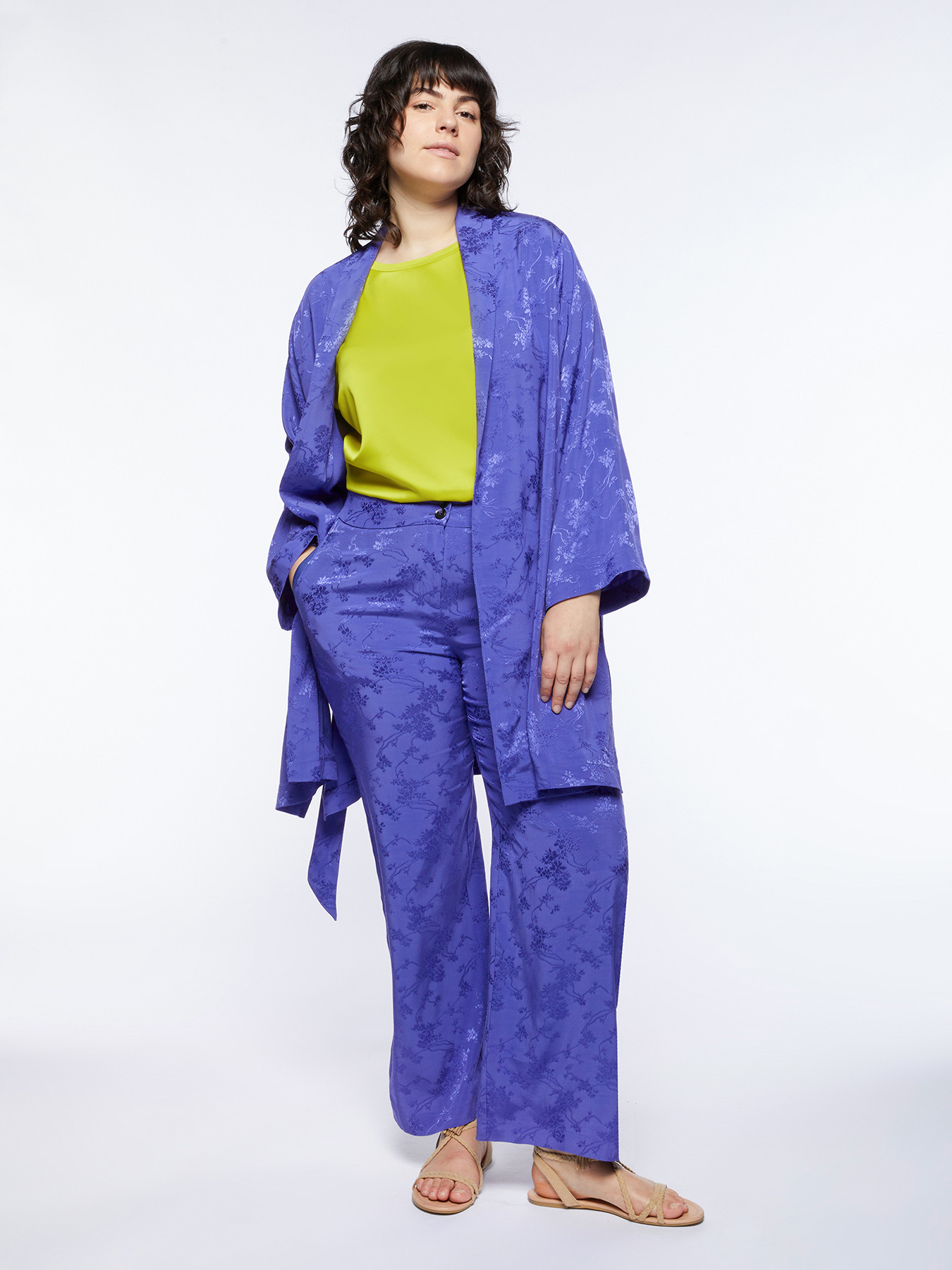 Jacquard fabric trousers image number 2