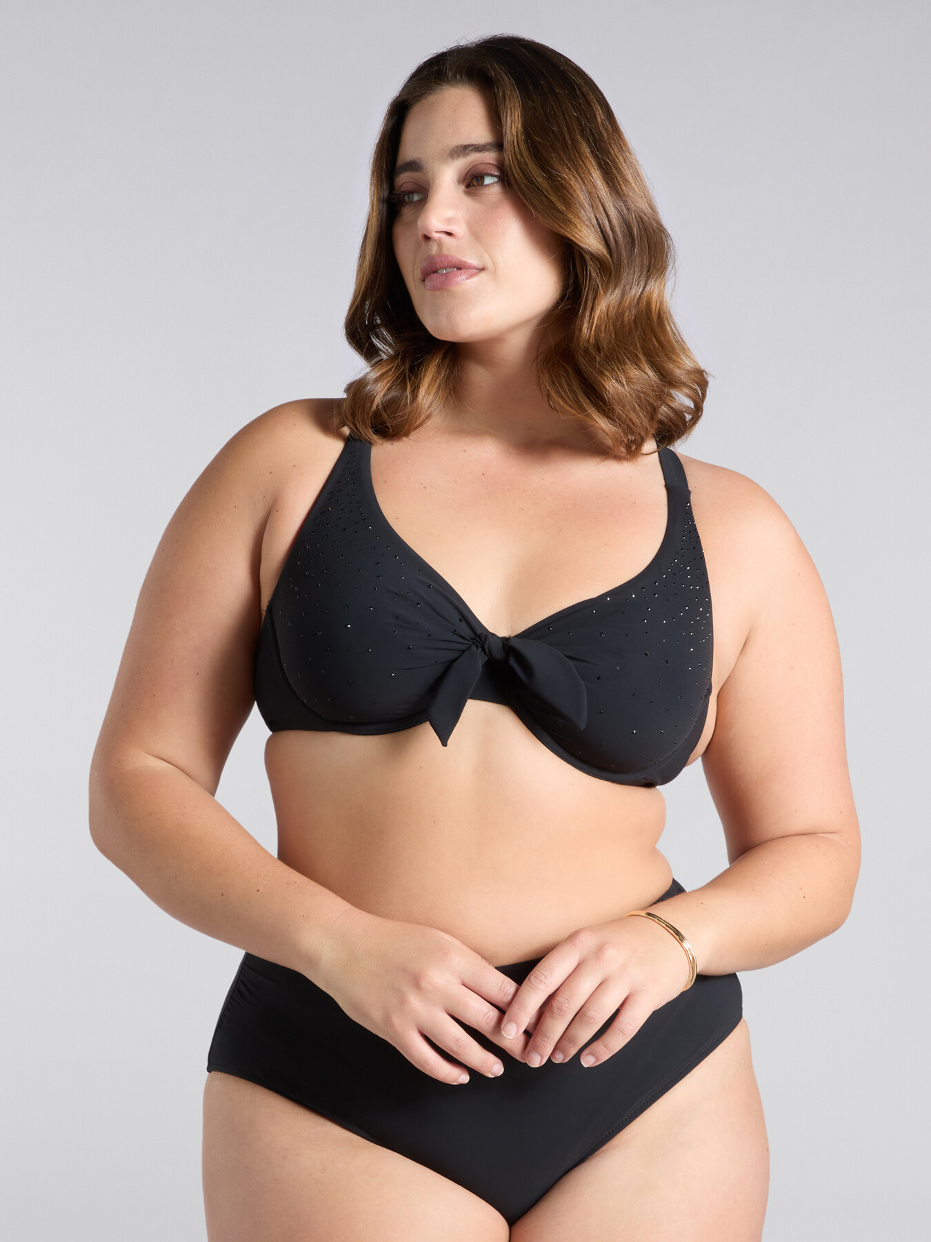 Bikini with bow and tone-on-tone crystal image number 2