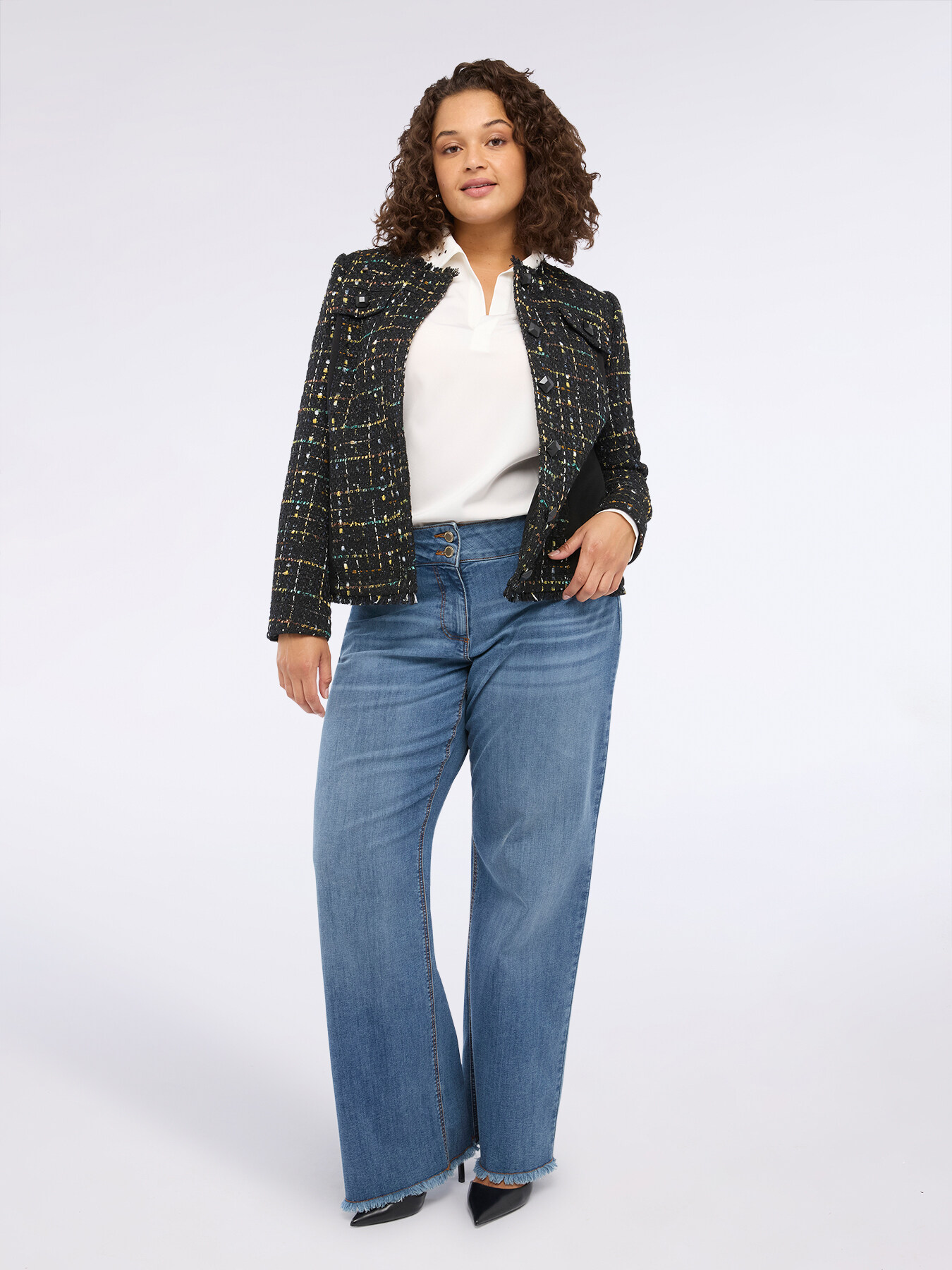 Boucl&eacute; jacket with fringe image number 1